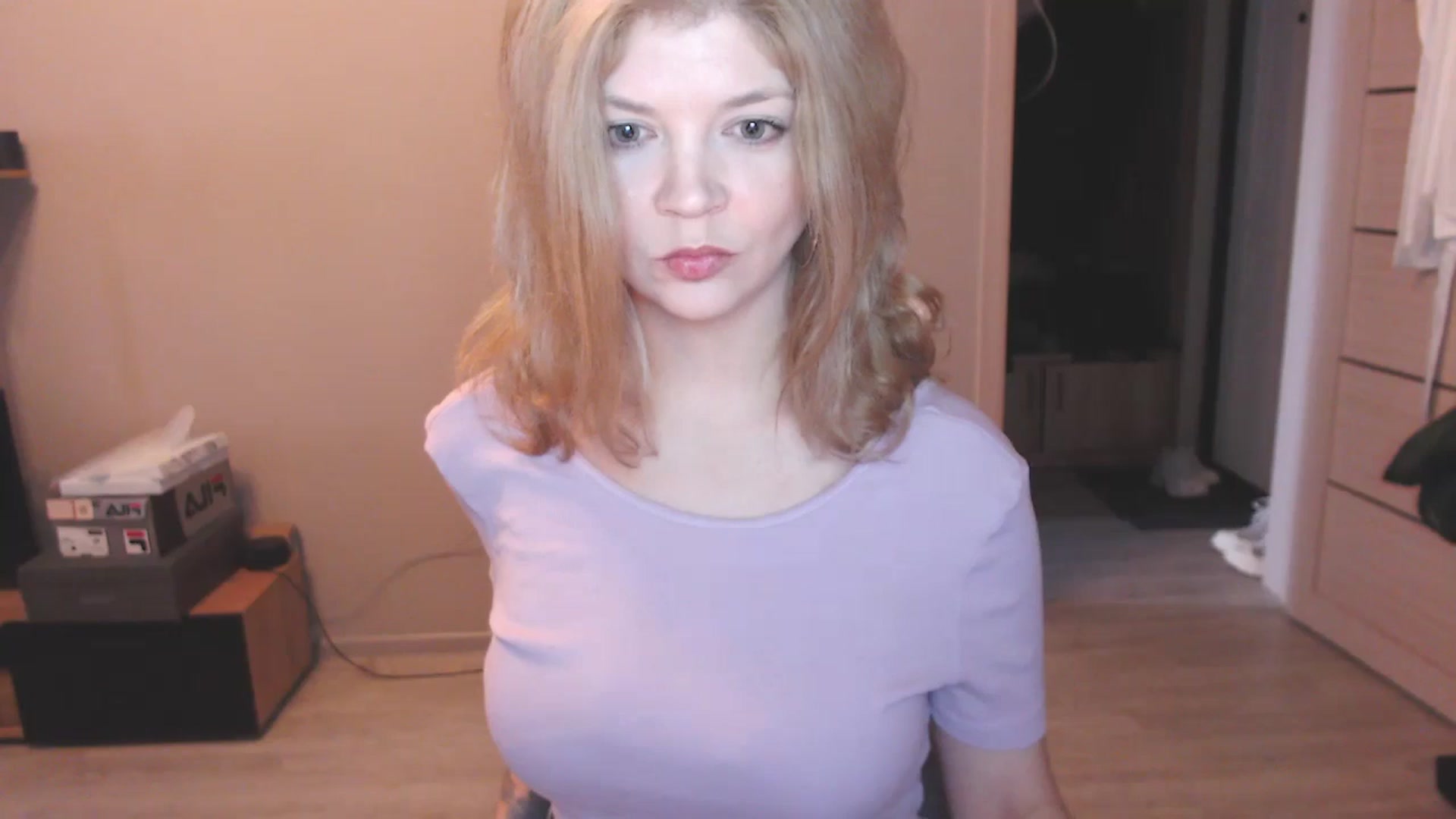 Gallery image thumbnail from SharmyMy's myfreecams stream on, 04/16/2026, 09:19 image 1 of 20