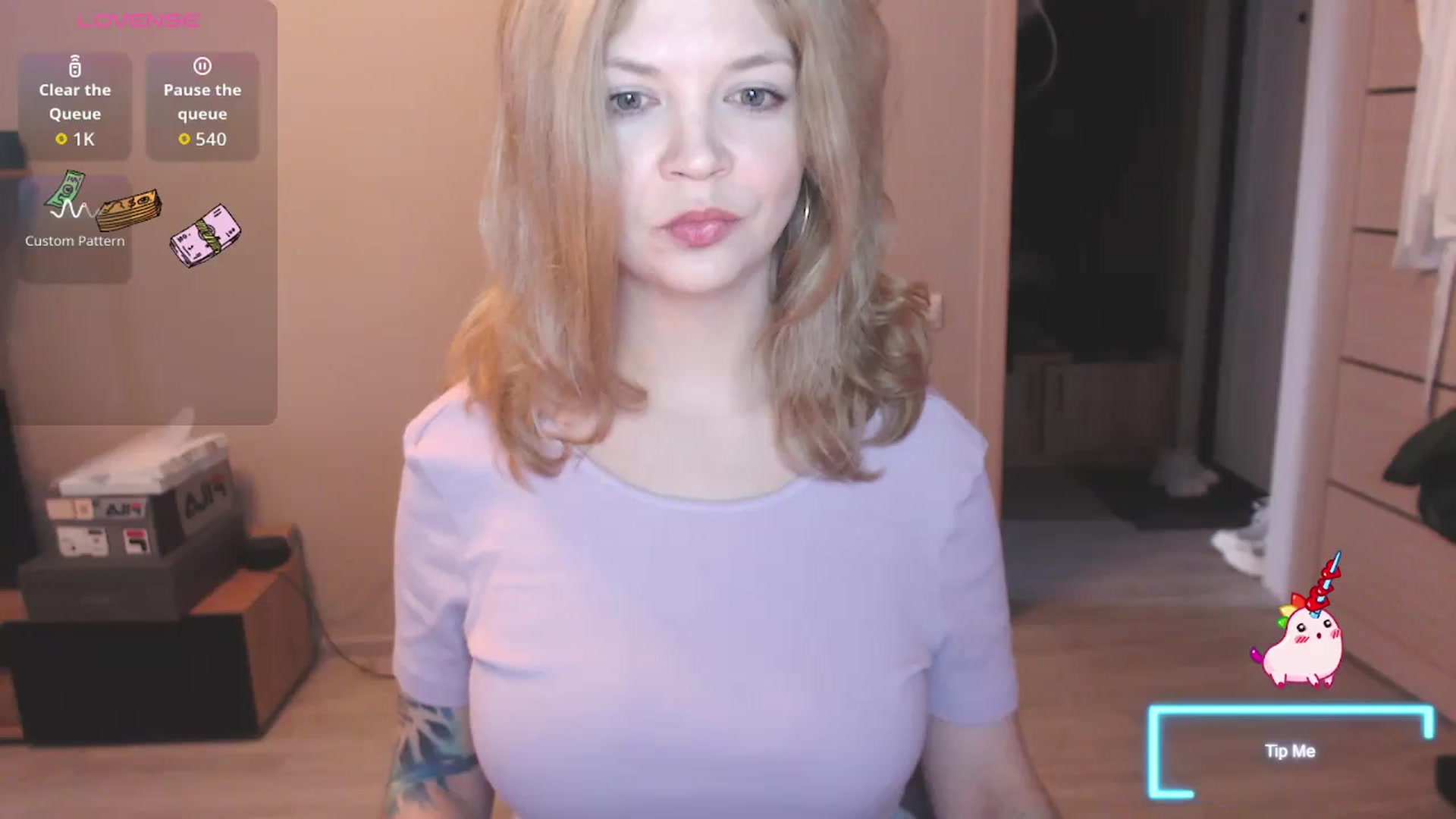 Gallery image thumbnail from SharmyMy's myfreecams stream on, 04/16/2026, 09:19 image 4 of 20
