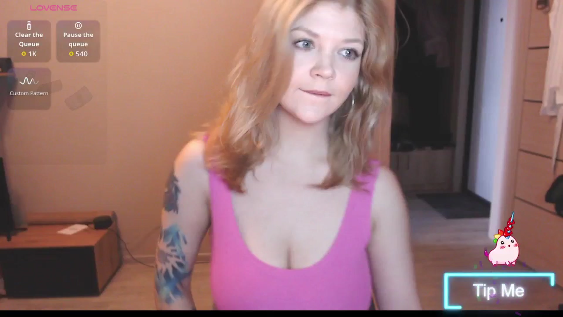 Gallery image thumbnail from SharmyMy's myfreecams stream on, 04/18/2026, 10:28 image 5 of 20