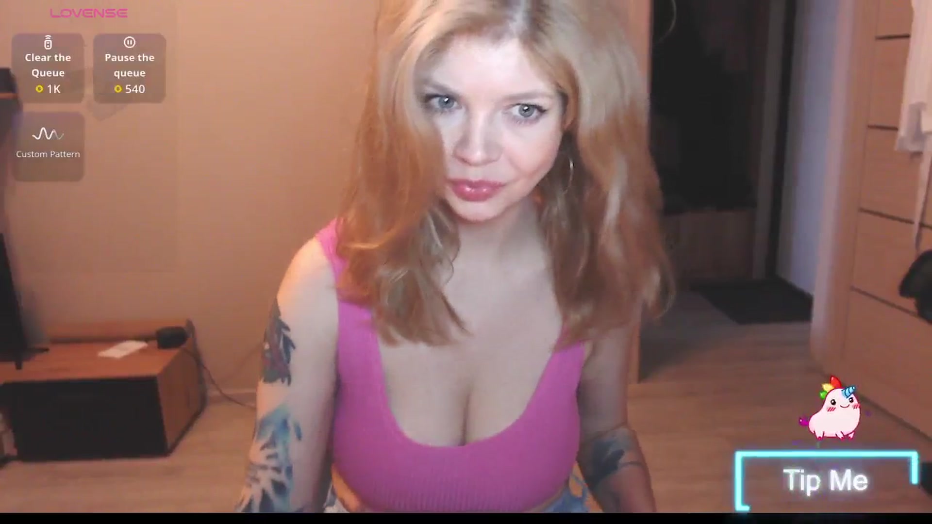 Gallery image thumbnail from SharmyMy's myfreecams stream on, 04/18/2026, 11:33 image 9 of 20