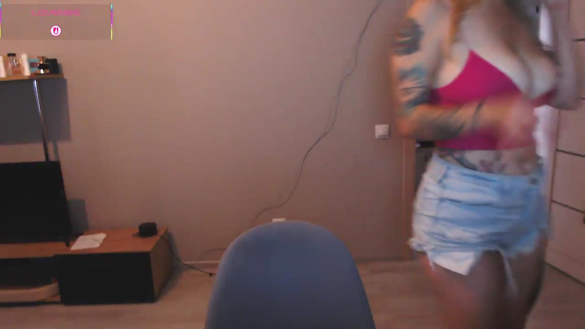 Gallery image thumbnail from SharmyMy's myfreecams stream on, 09/02/2026, 09:52 image 14 of 20