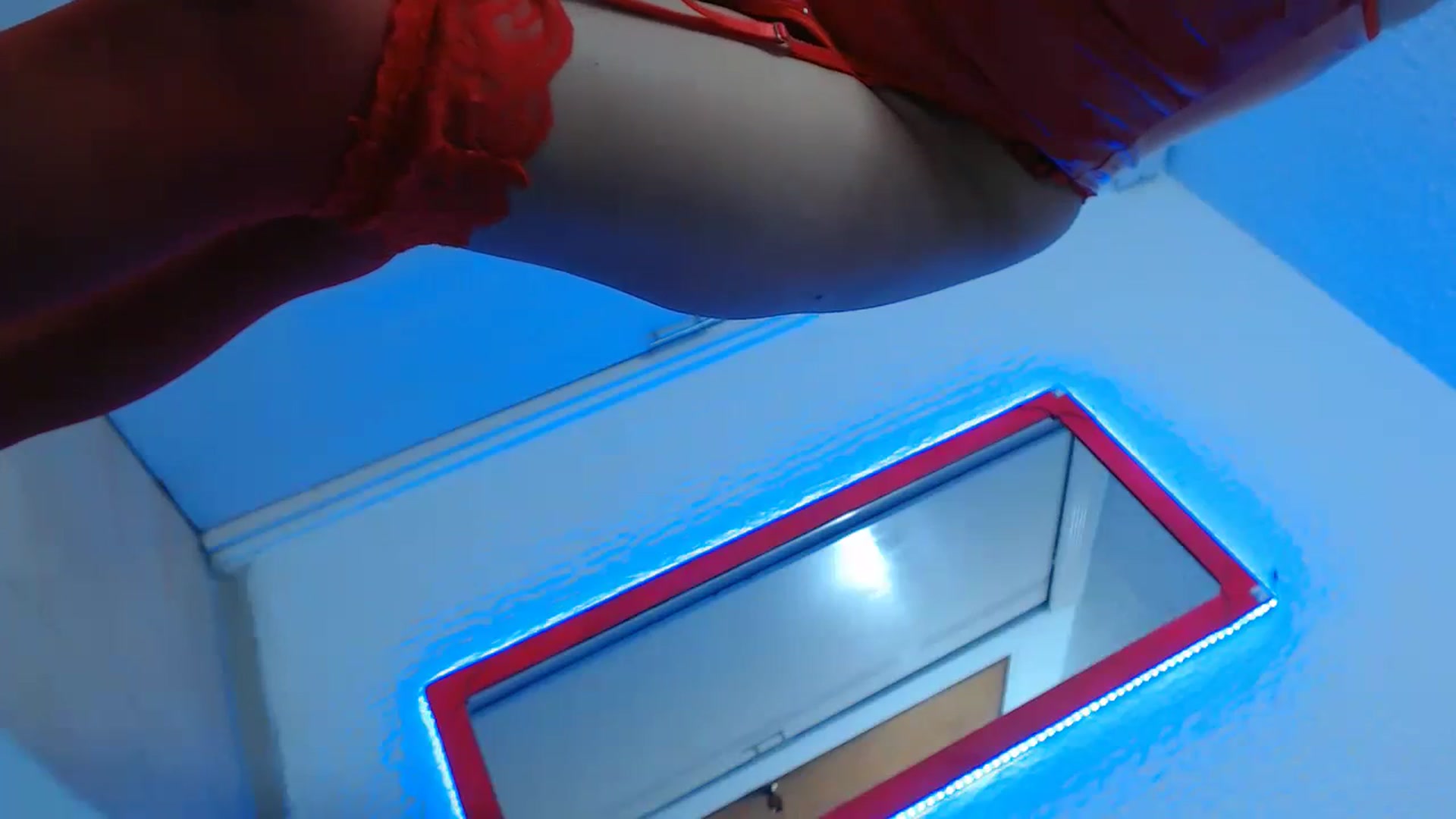 Gallery image thumbnail from Sharon_Angels's myfreecams stream on, 11/26/2023, 03:38 image 3 of 20