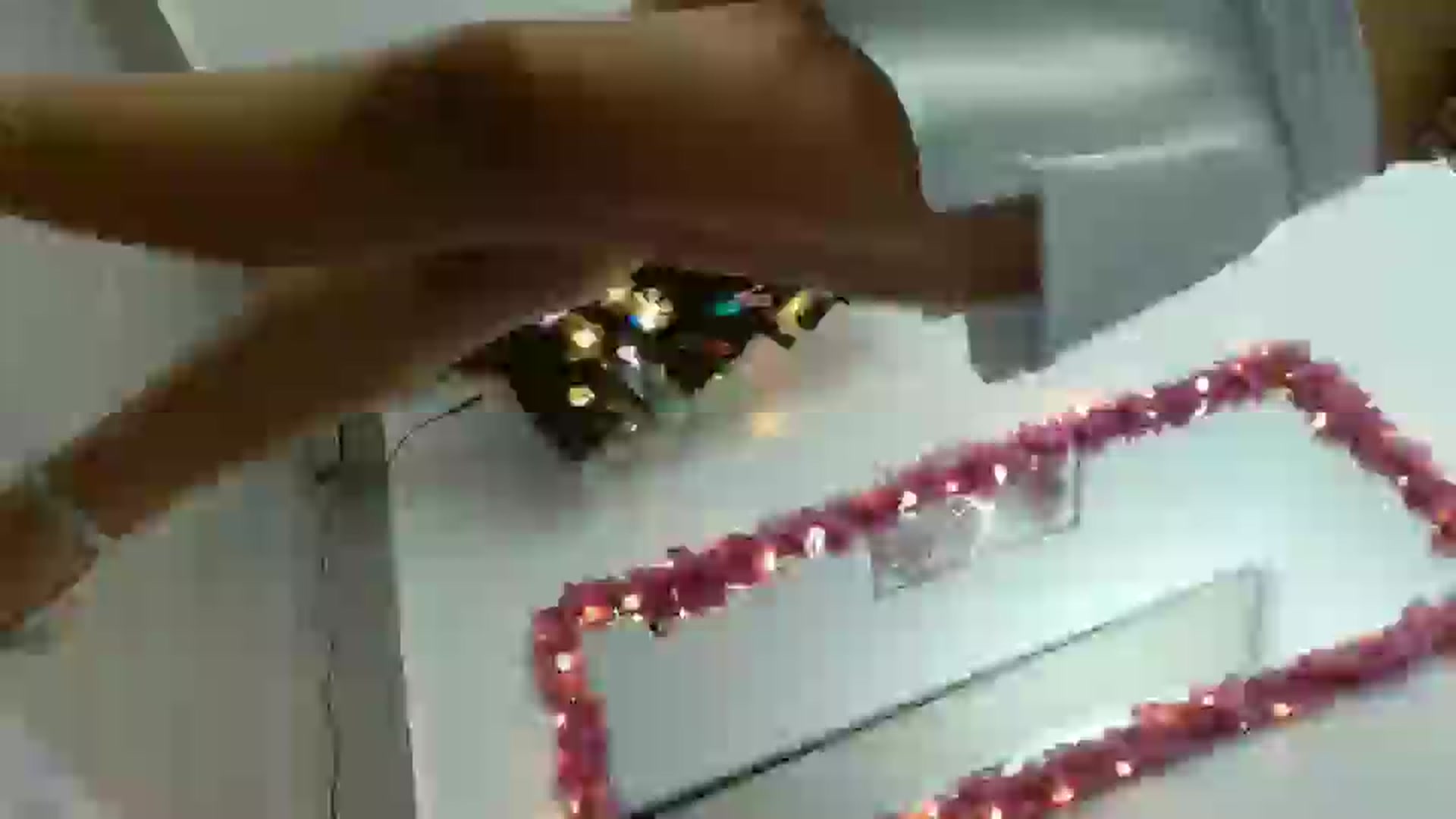 Gallery image thumbnail from Sharon_Angels's myfreecams stream on, 12/24/2025, 06:32 image 4 of 20