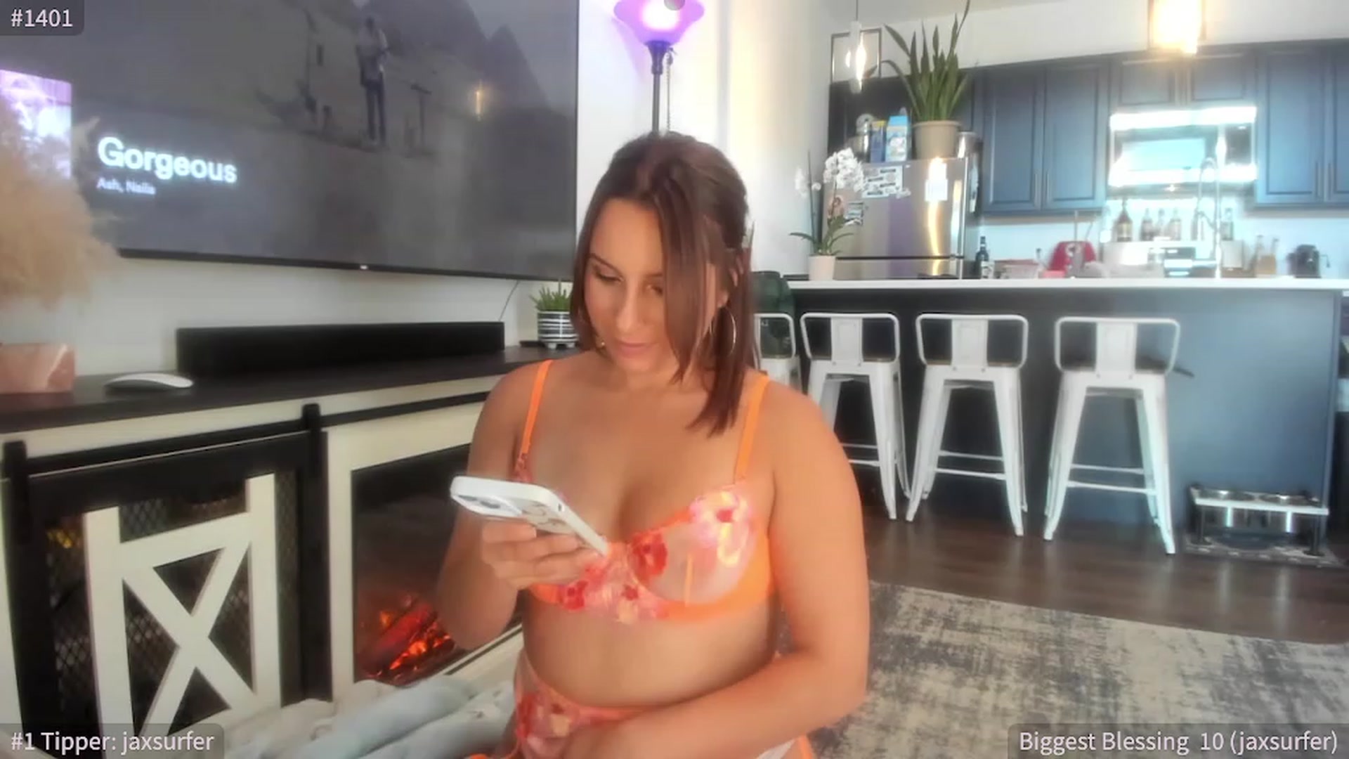 Gallery image thumbnail from ShaunaSays's myfreecams stream on, 09/14/2023, 14:37 image 5 of 20