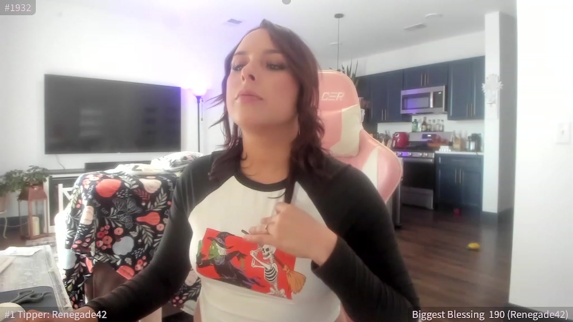 Gallery image thumbnail from ShaunaSays's myfreecams stream on, 10/10/2023, 14:50 image 19 of 20
