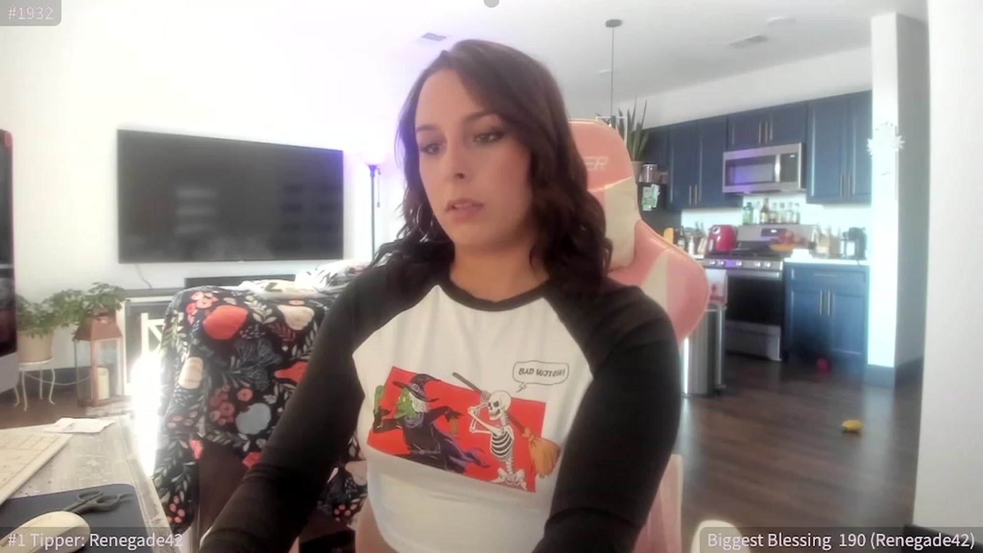 Gallery image thumbnail from ShaunaSays's myfreecams stream on, 10/10/2023, 14:50 image 14 of 20