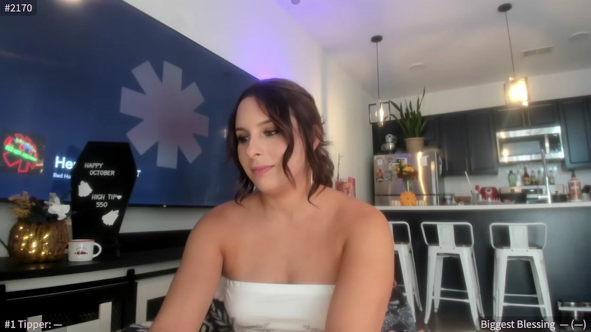 Gallery image thumbnail from ShaunaSays's myfreecams stream on, 10/12/2023, 15:55 image 1 of 20