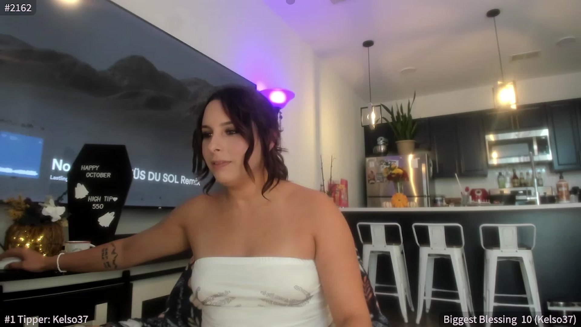 Gallery image thumbnail from ShaunaSays's myfreecams stream on, 10/12/2023, 15:55 image 10 of 20