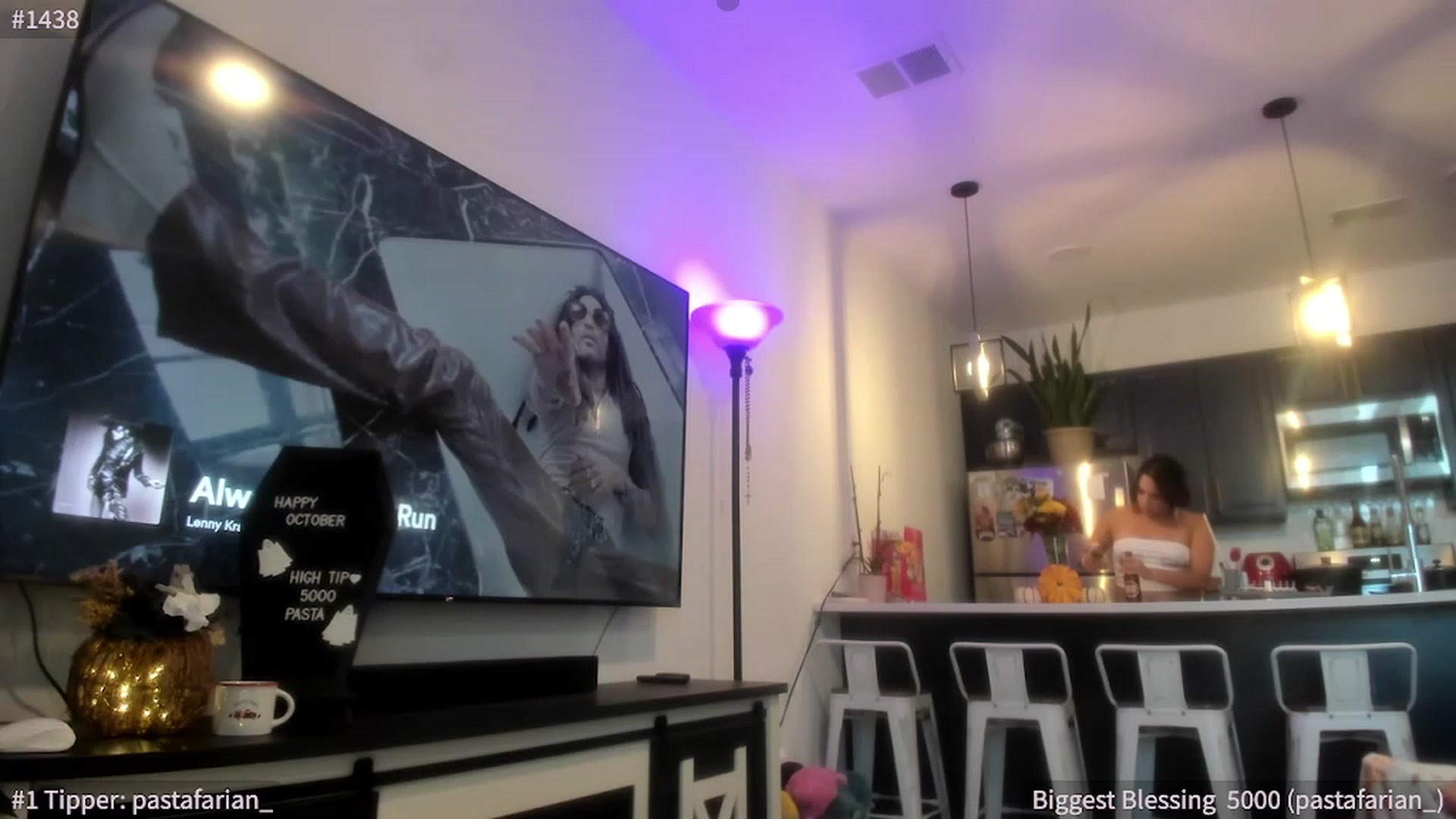 Gallery image thumbnail from ShaunaSays's myfreecams stream on, 10/12/2023, 19:20 image 14 of 20