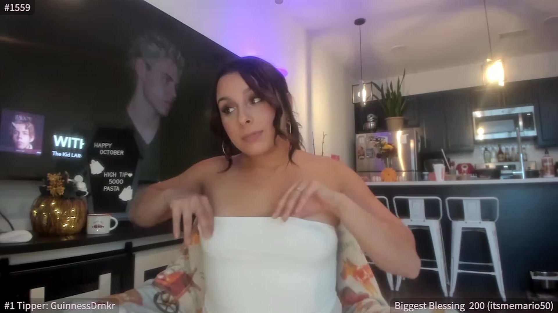 Gallery image thumbnail from ShaunaSays's myfreecams stream on, 10/13/2023, 16:55 image 17 of 20