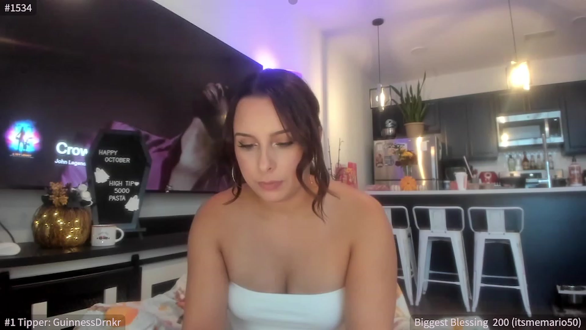 Gallery image thumbnail from ShaunaSays's myfreecams stream on, 10/13/2023, 17:30 image 4 of 20