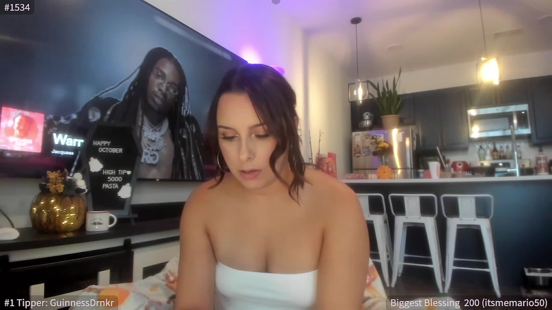Gallery image thumbnail from ShaunaSays's myfreecams stream on, 10/13/2023, 17:30 image 5 of 20