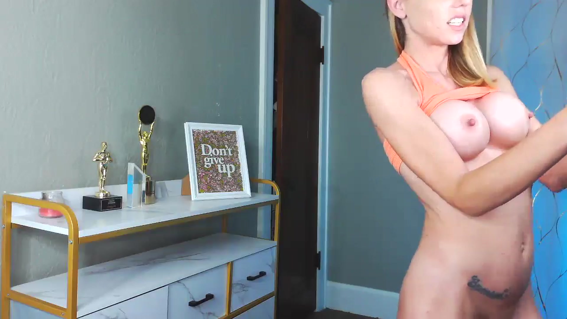 Gallery image thumbnail from ShawnaLenee's myfreecams stream on, 09/08/2024, 06:49 image 18 of 20