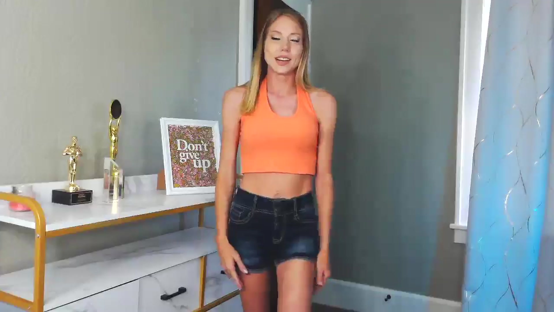 Gallery image thumbnail from ShawnaShow's myfreecams stream on, 09/08/2024, 14:46 image 17 of 20