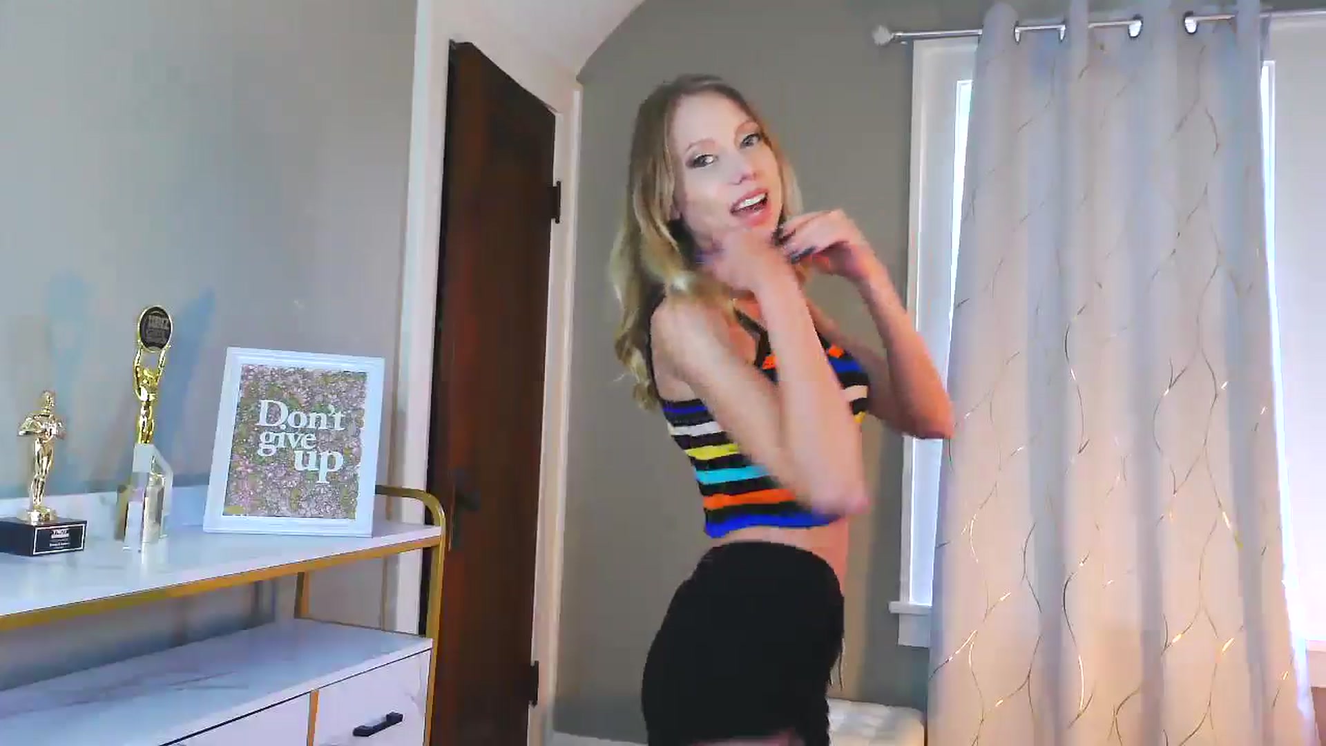 Gallery image thumbnail from ShawnaShow's myfreecams stream on, 09/17/2024, 17:45 image 2 of 20