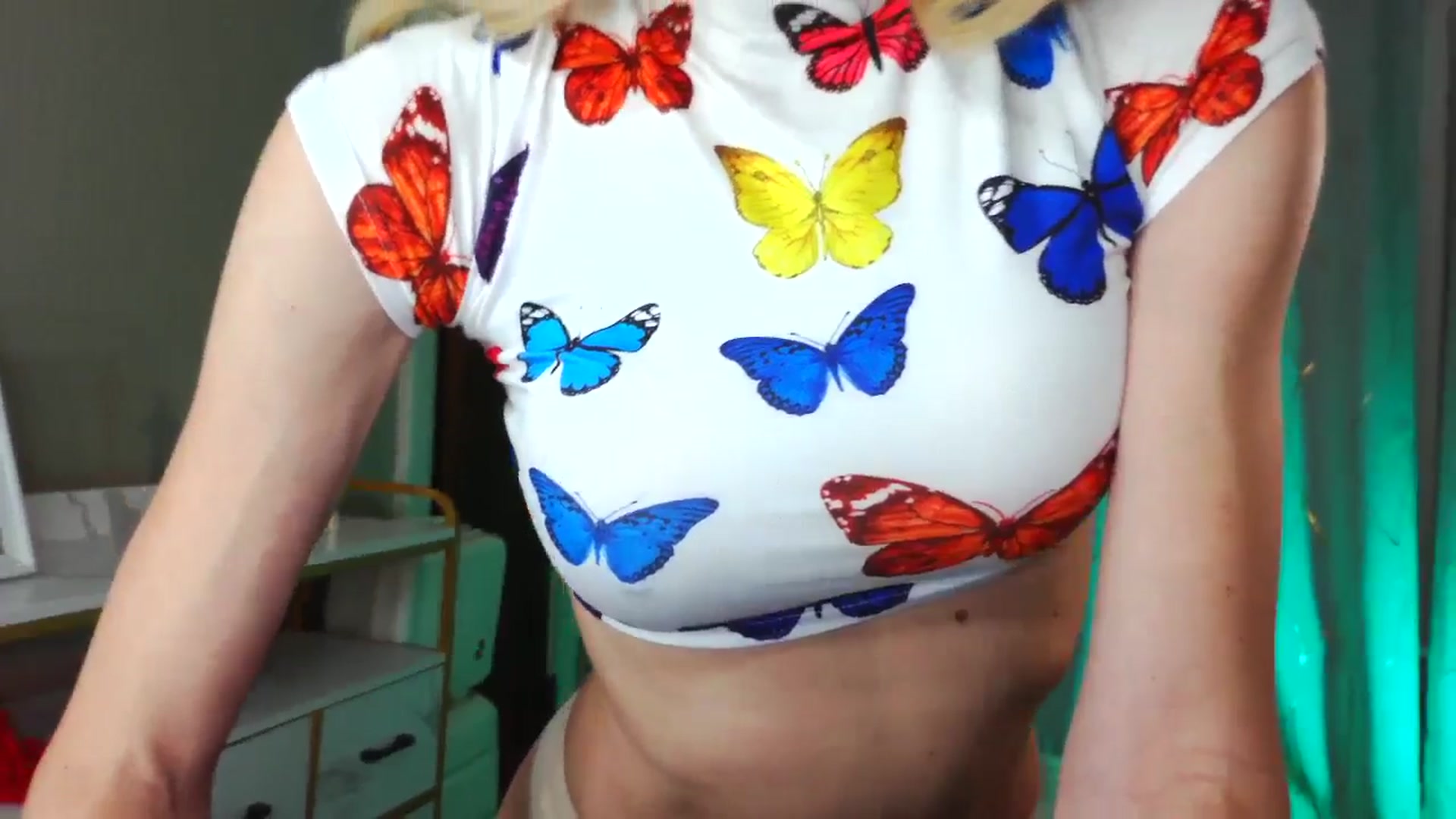 Gallery image thumbnail from ShawnaShow's myfreecams stream on, 12/17/2024, 04:57 image 4 of 20