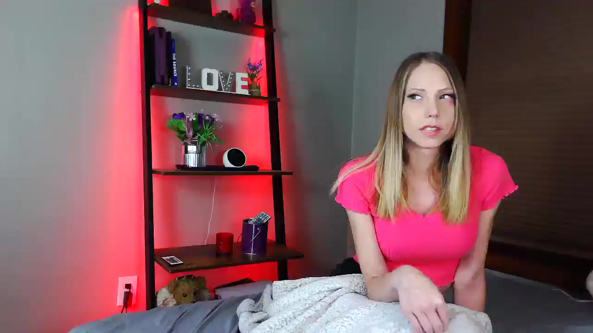 Gallery image thumbnail from ShawnaShow's myfreecams stream on, 02/11/2025, 06:59 image 19 of 20