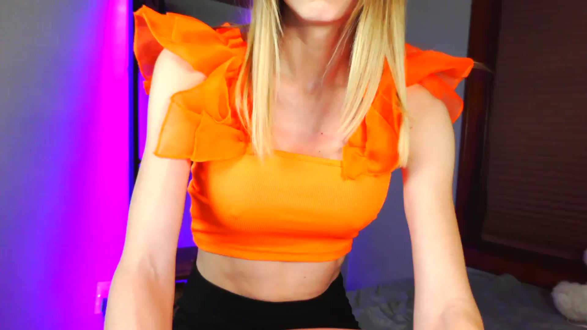 Gallery image thumbnail from ShawnaShow's myfreecams stream on, 03/01/2025, 08:50 image 9 of 20