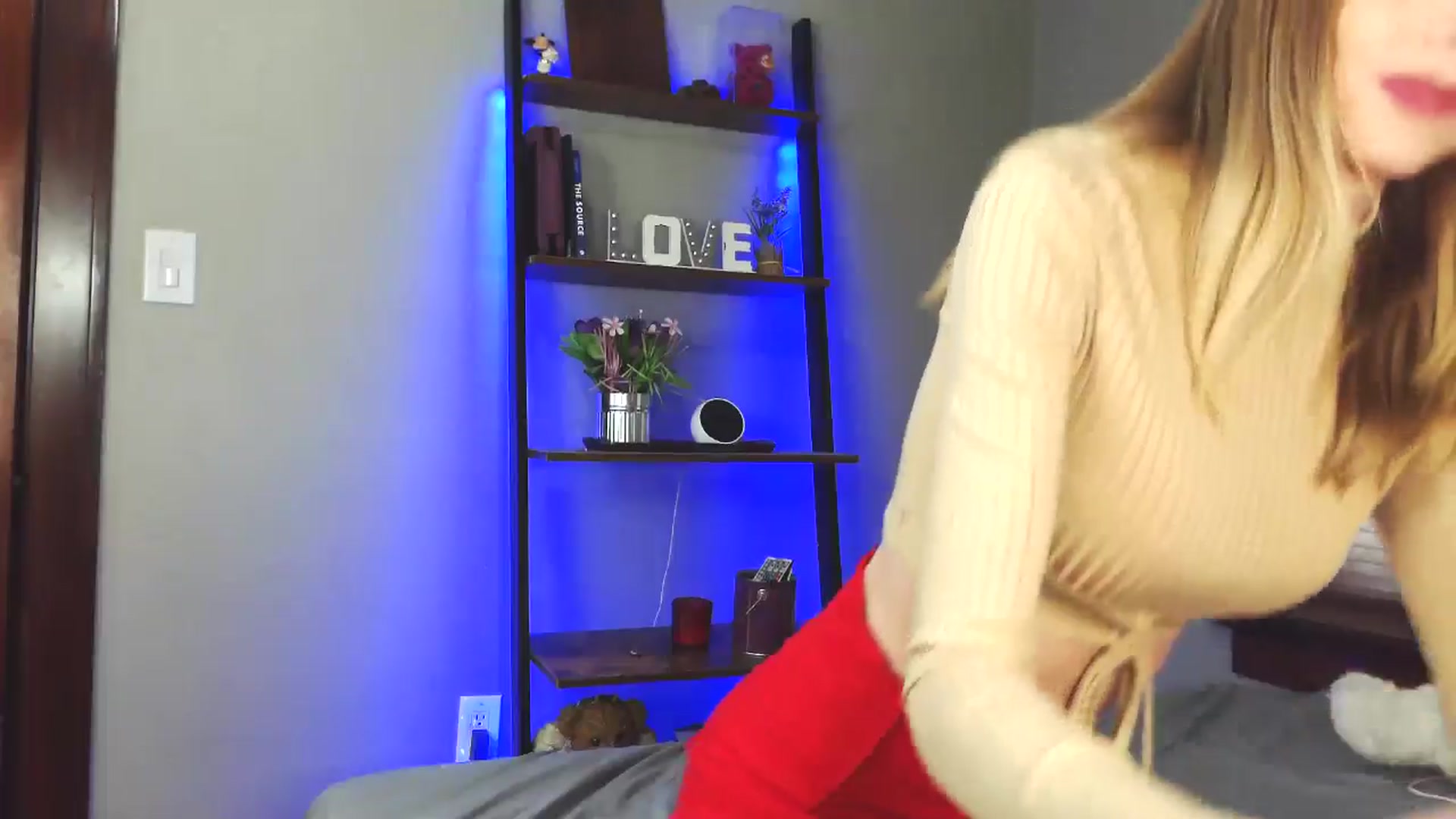 Gallery image thumbnail from ShawnaShow's myfreecams stream on, 03/10/2025, 17:20 image 8 of 20