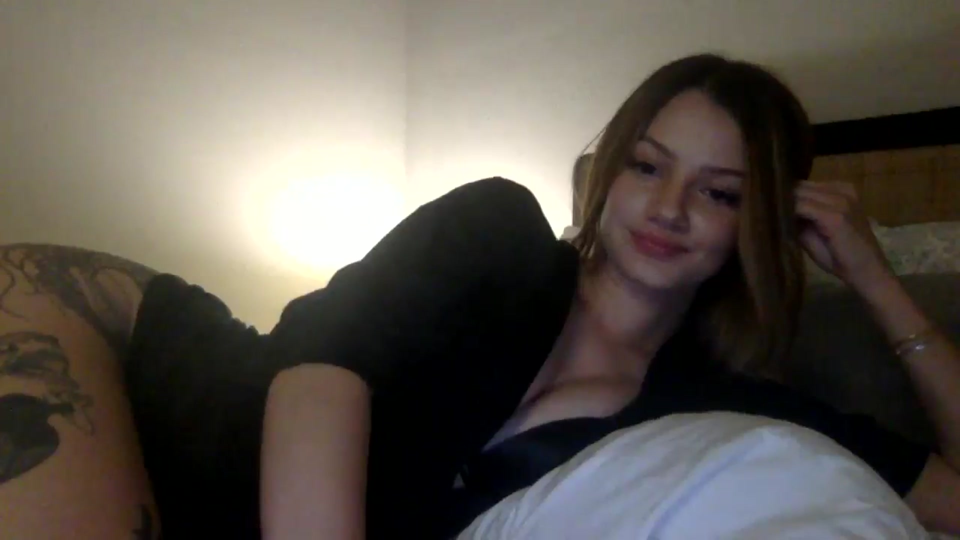 Gallery image thumbnail from ShawnaSweets0's myfreecams stream on, 08/11/2025, 09:36 image 8 of 20