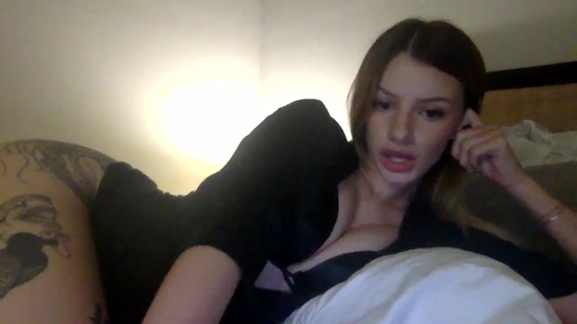 Gallery image thumbnail from ShawnaSweets0's myfreecams stream on, 08/11/2025, 09:36 image 10 of 20