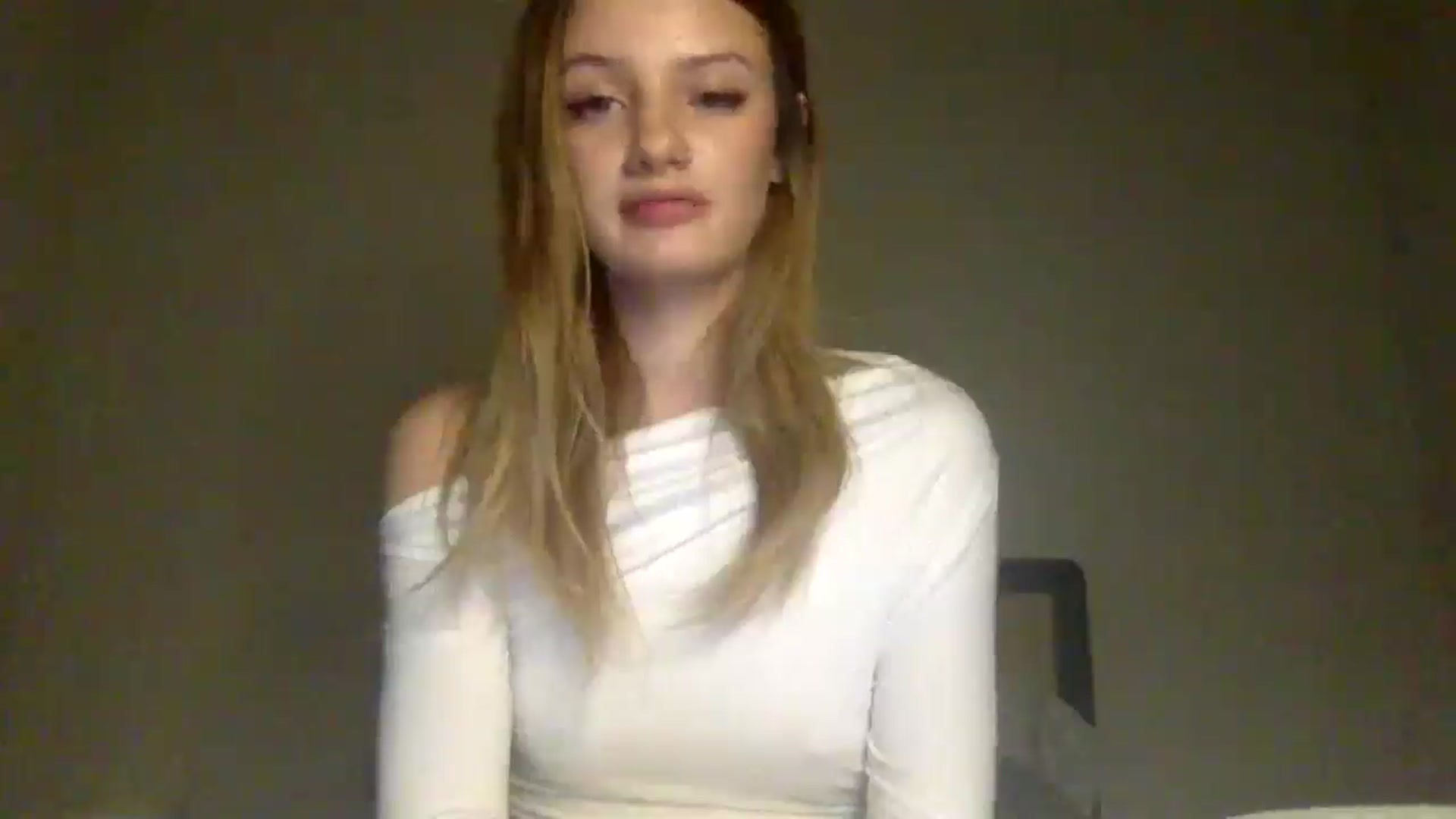 Gallery image thumbnail from ShawnaSweets0's myfreecams stream on, 08/12/2025, 08:23 image 6 of 20