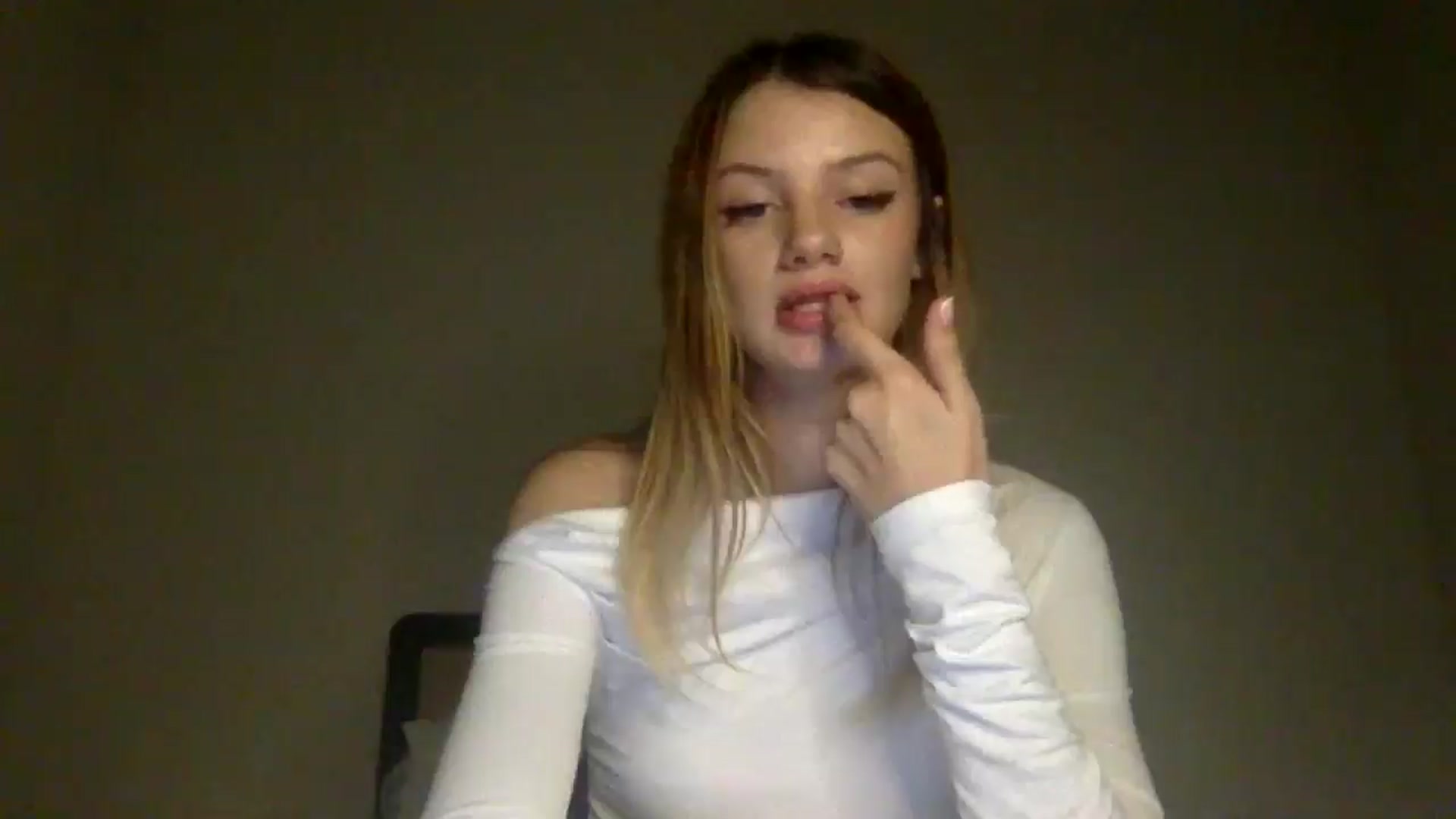 Gallery image thumbnail from ShawnaSweets0's myfreecams stream on, 08/12/2025, 08:23 image 9 of 20