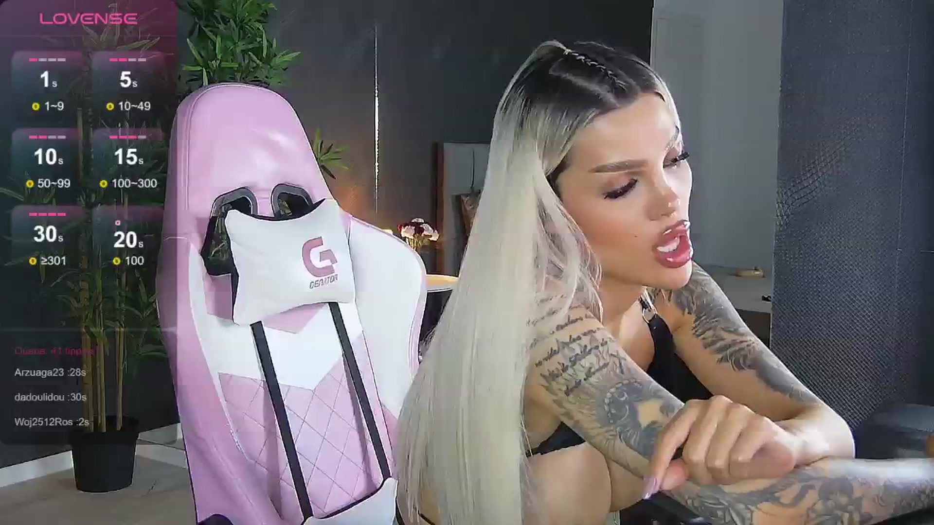Gallery image thumbnail from Shayblonde's myfreecams stream on, 09/03/2024, 22:13 image 6 of 20