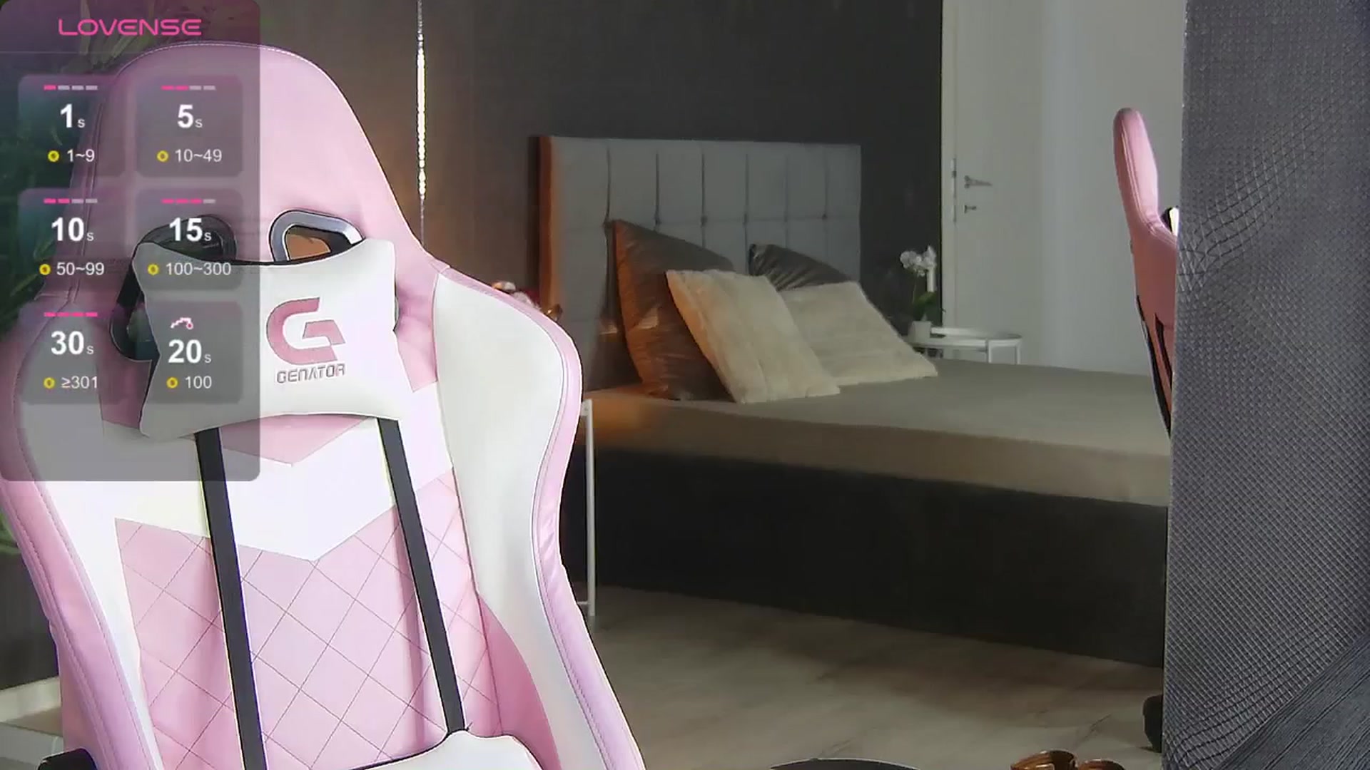 Gallery image thumbnail from Shayblonde's myfreecams stream on, 09/04/2024, 21:21 image 6 of 20