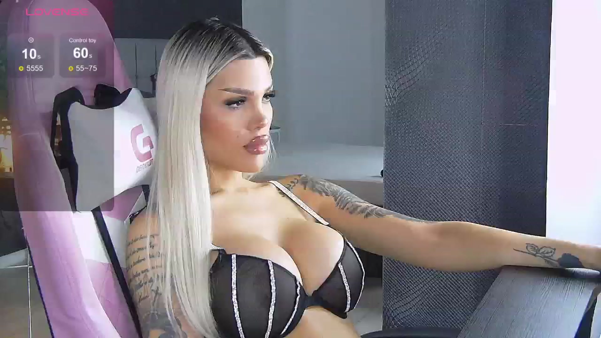 Gallery image thumbnail from Shayblonde's myfreecams stream on, 09/11/2024, 01:34 image 3 of 20