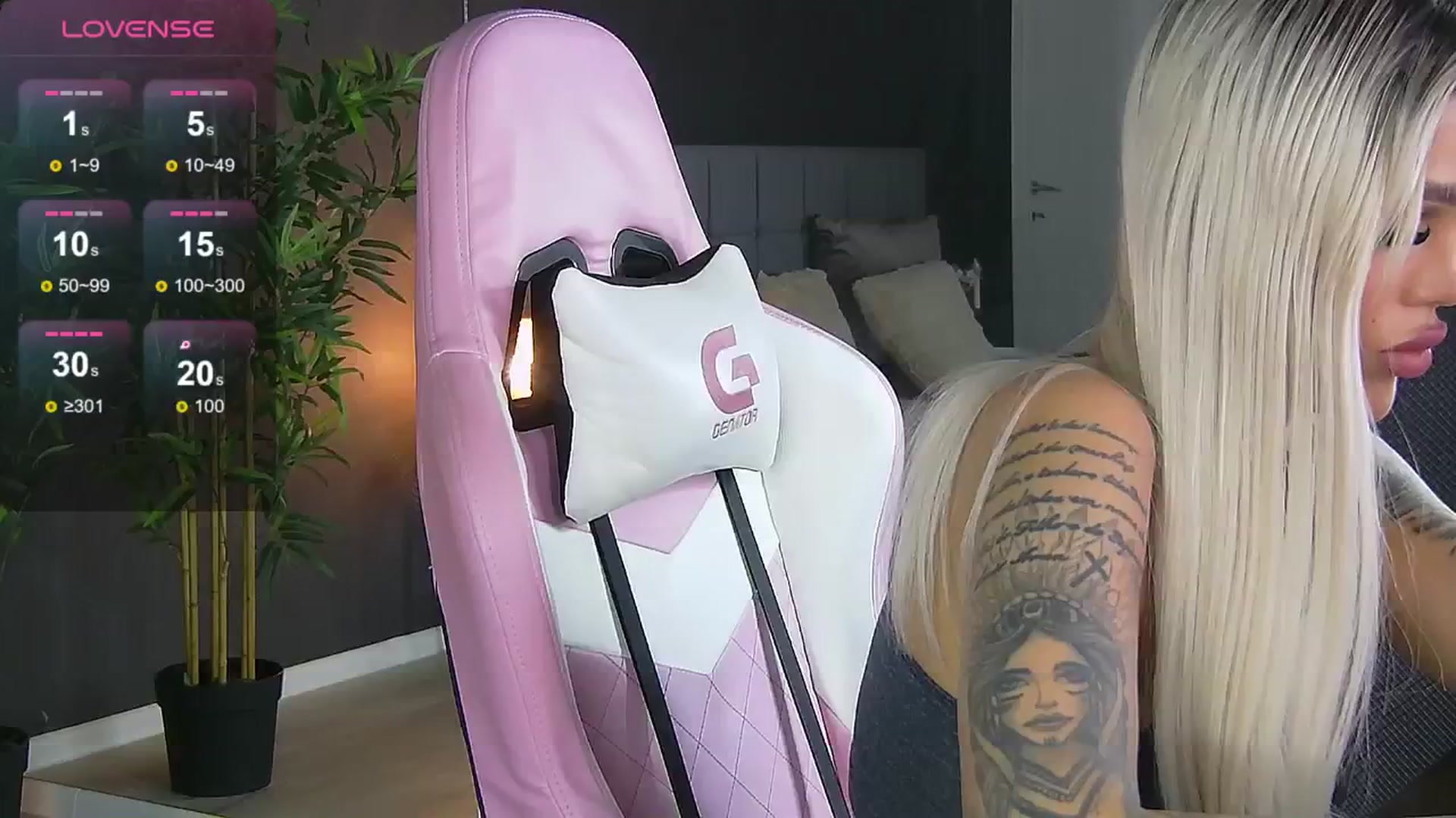 Gallery image thumbnail from Shayblonde's myfreecams stream on, 09/14/2024, 23:30 image 15 of 20