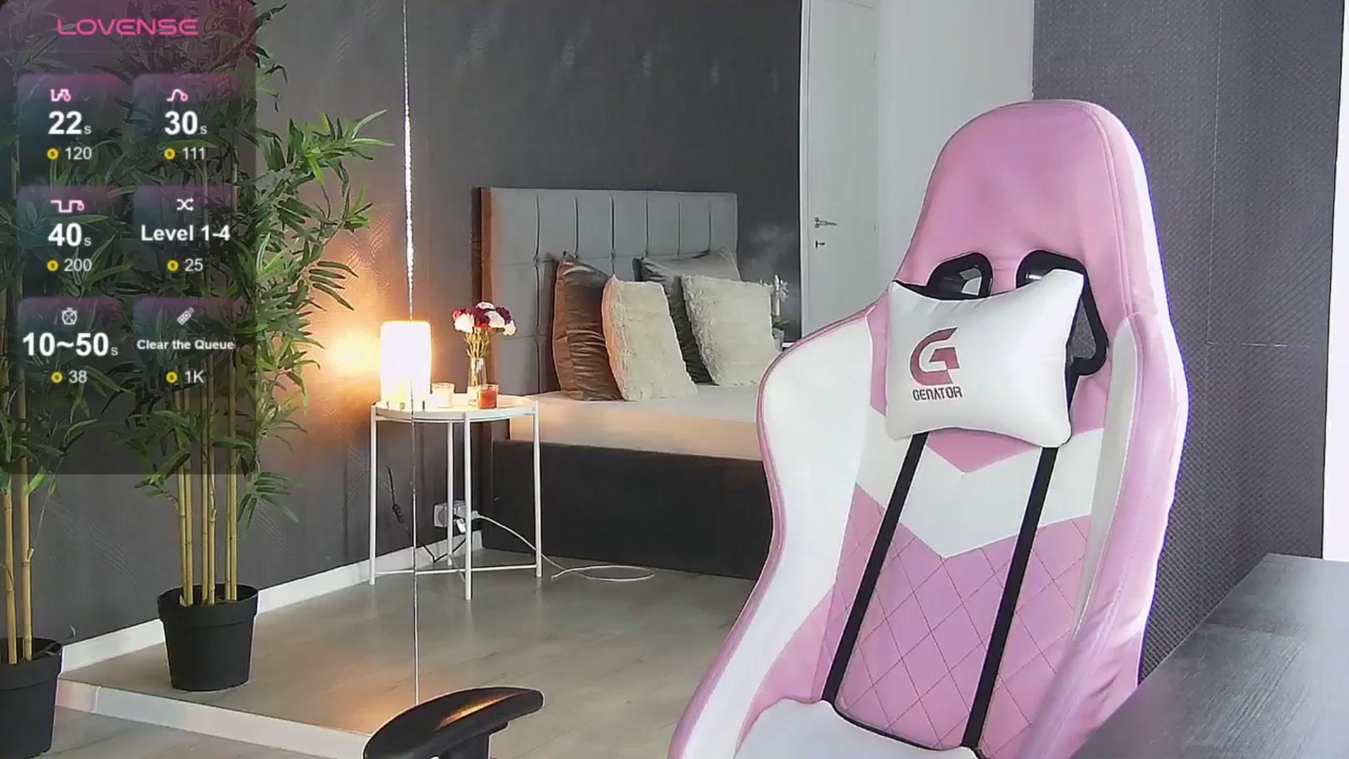 Gallery image thumbnail from Shayblonde's myfreecams stream on, 09/19/2024, 23:57 image 9 of 20
