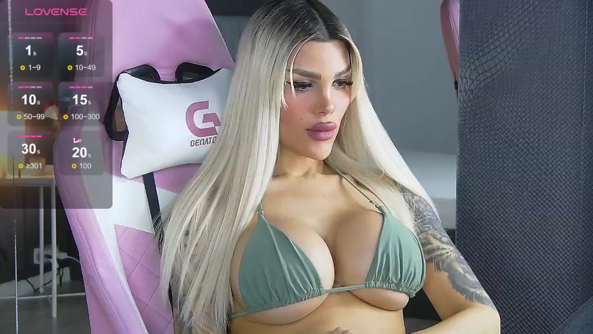 Gallery image thumbnail from Shayblonde's myfreecams stream on, 09/23/2024, 22:17 image 4 of 20