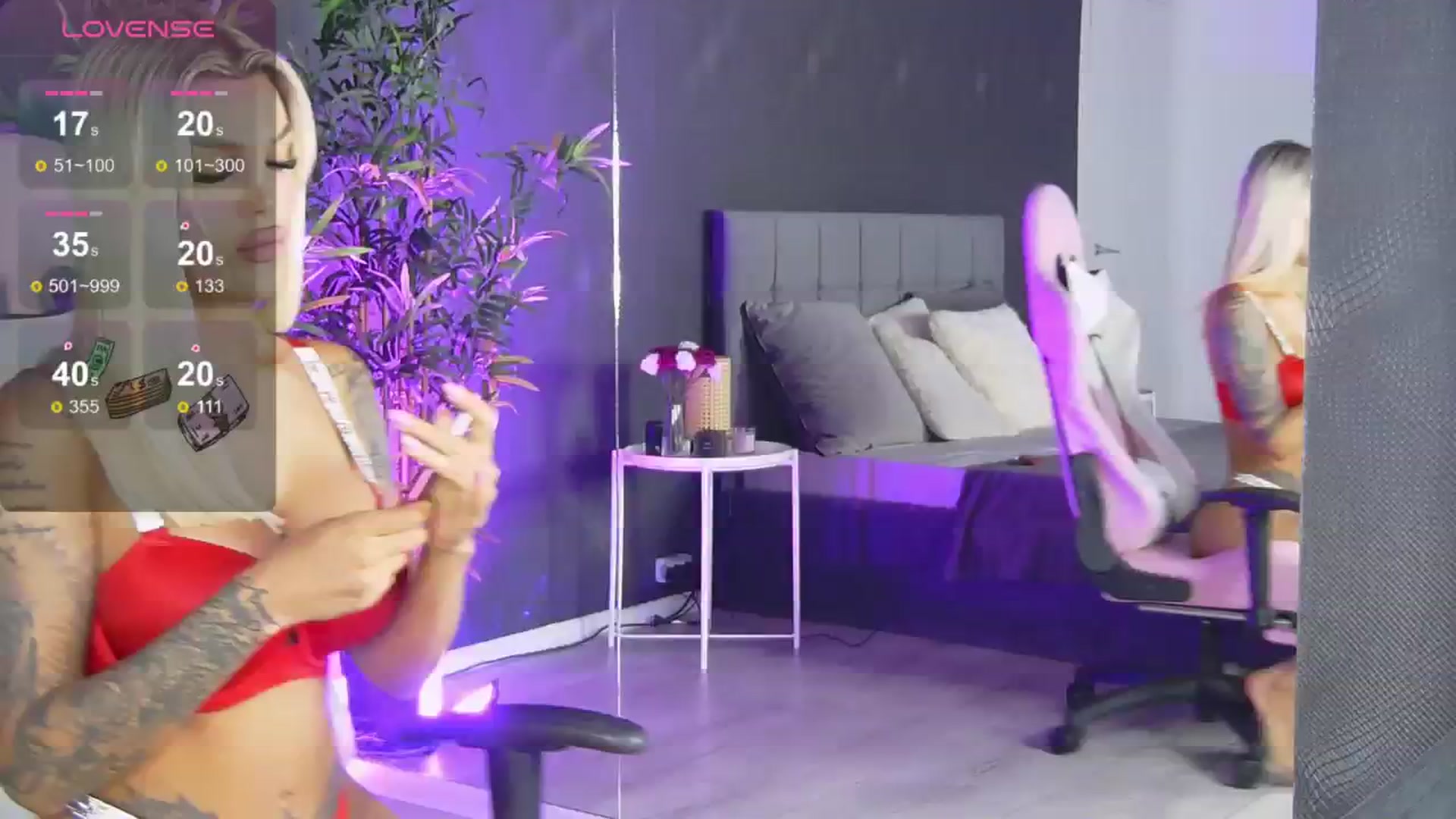 Gallery image thumbnail from Shayblonde's myfreecams stream on, 10/19/2024, 23:46 image 1 of 20