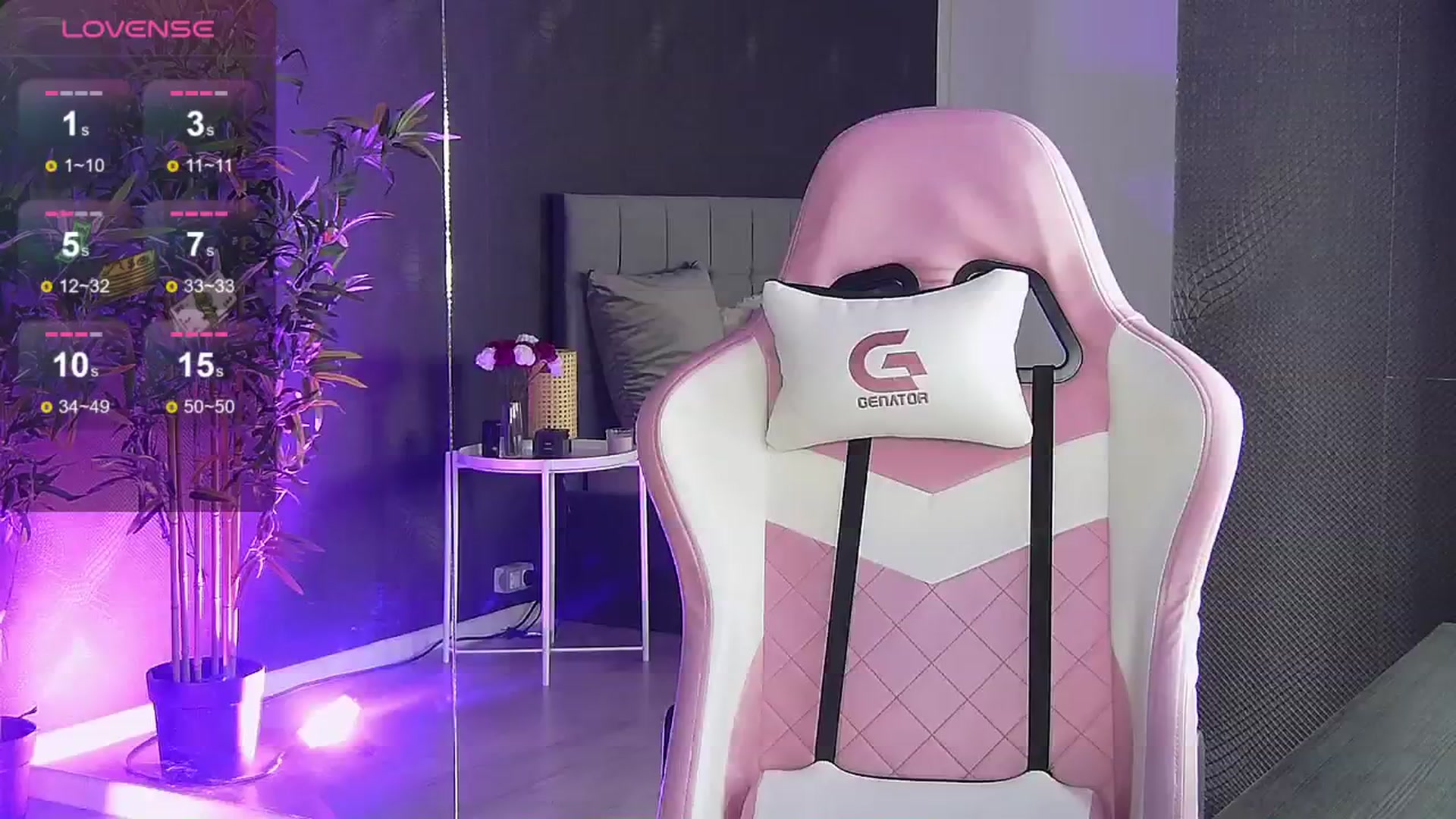 Gallery image thumbnail from Shayblonde's myfreecams stream on, 10/21/2024, 21:33 image 9 of 20
