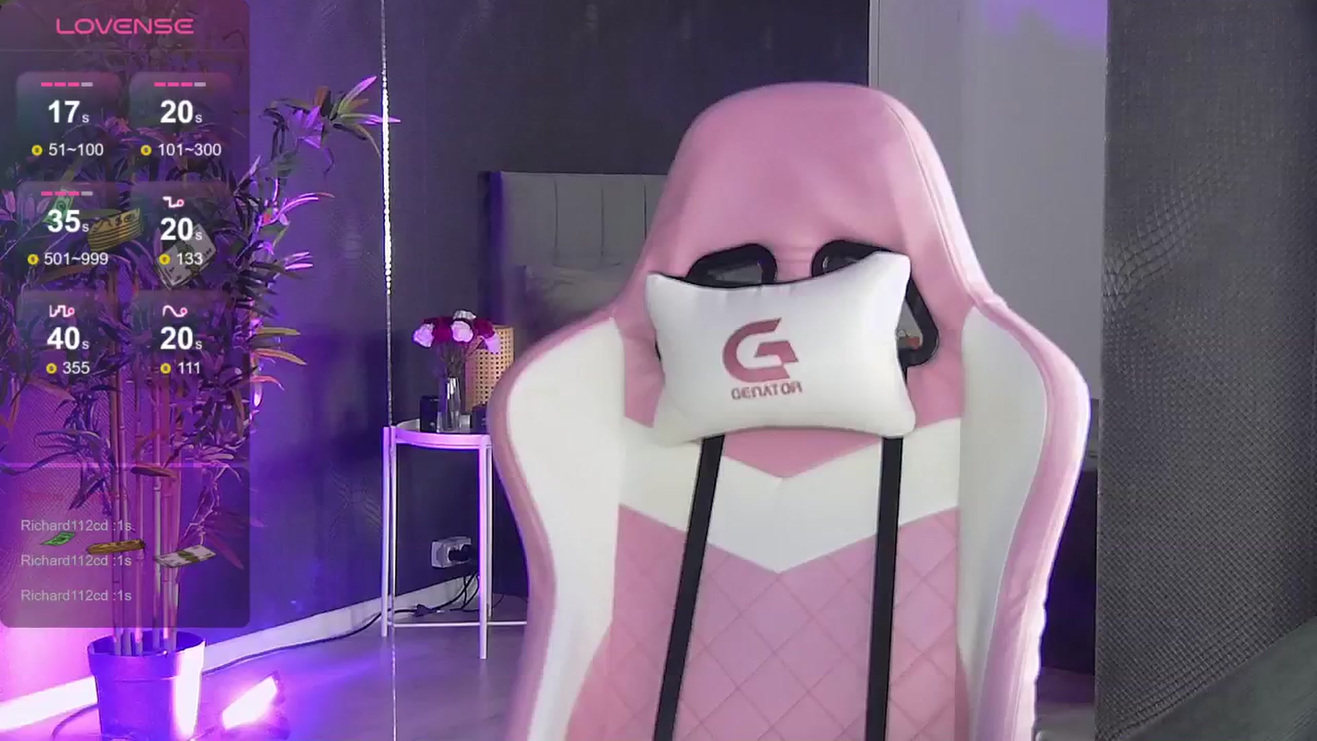 Gallery image thumbnail from Shayblonde's myfreecams stream on, 10/25/2024, 24:31 image 13 of 20