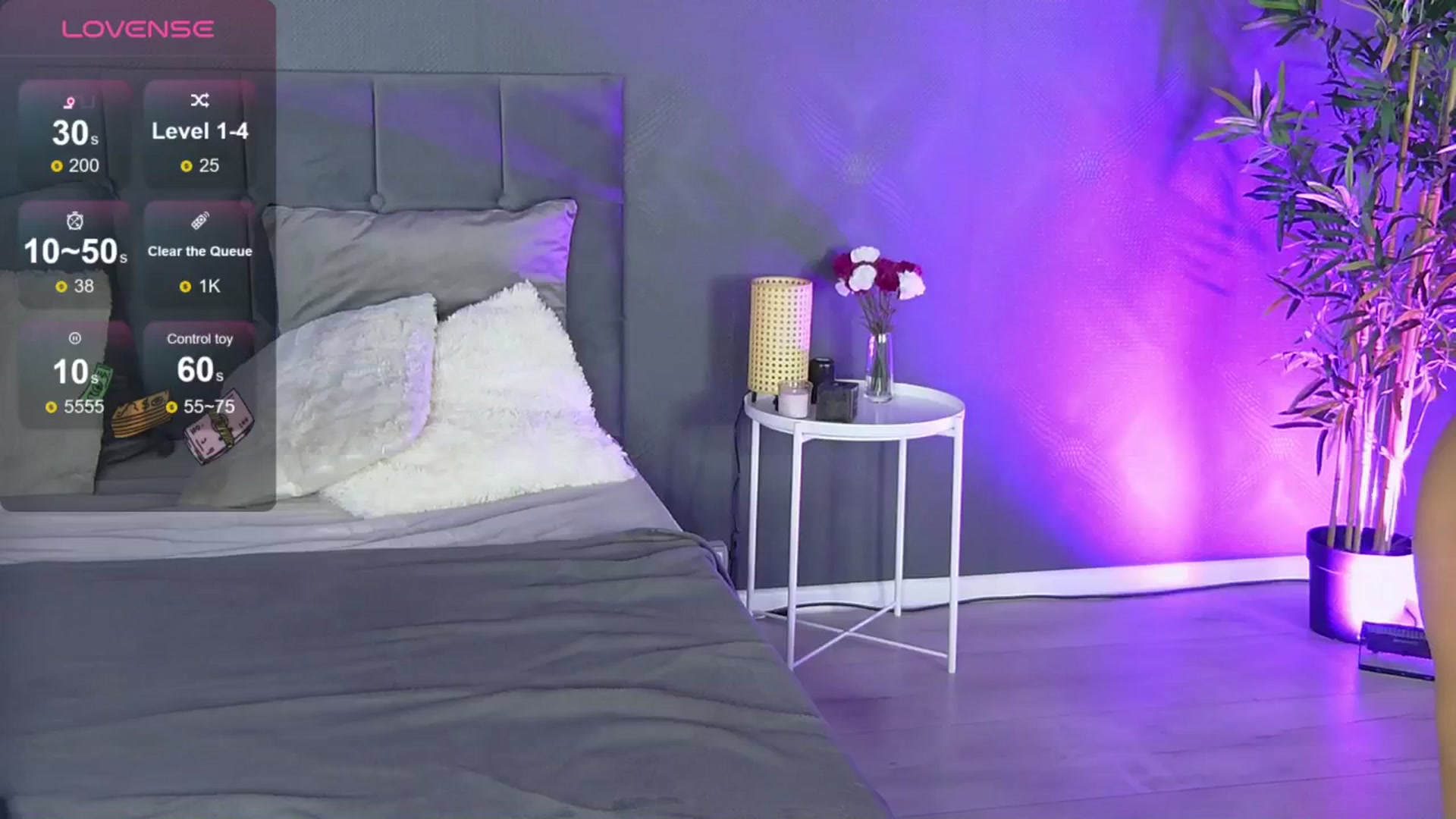 Gallery image thumbnail from Shayblonde's myfreecams stream on, 11/18/2024, 13:11 image 7 of 20