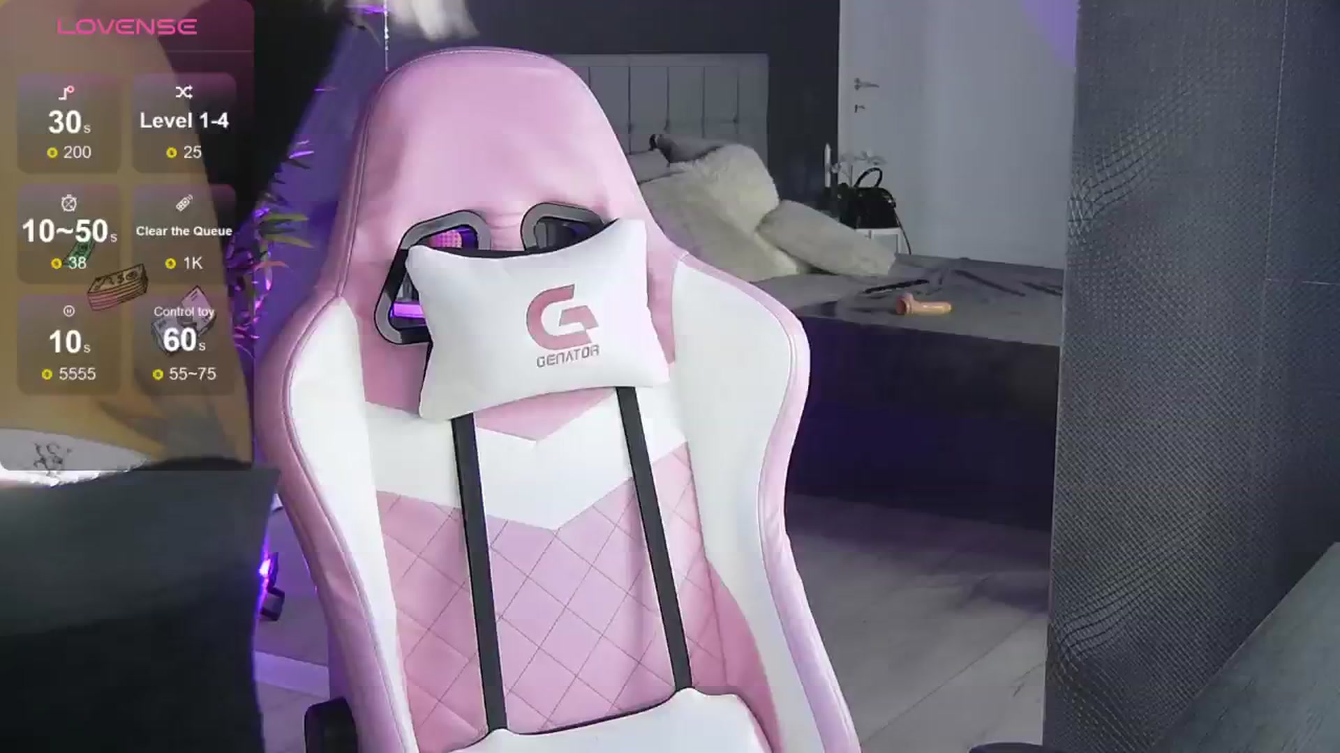 Gallery image thumbnail from Shayblonde's myfreecams stream on, 11/20/2024, 12:17 image 19 of 20