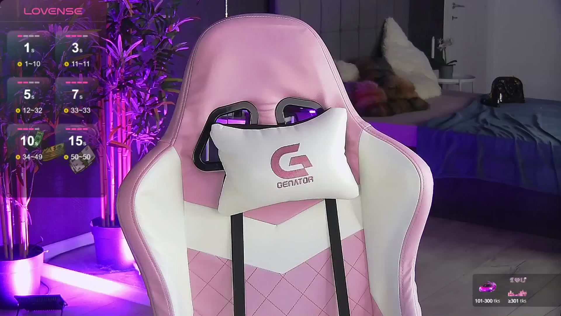 Gallery image thumbnail from Shayblonde's myfreecams stream on, 11/25/2024, 13:08 image 16 of 20