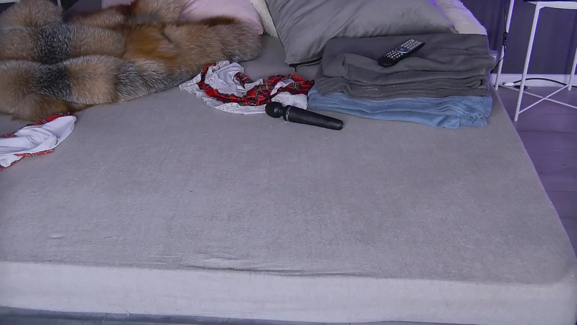 Gallery image thumbnail from Shayblonde's myfreecams stream on, 12/12/2024, 24:01 image 12 of 20