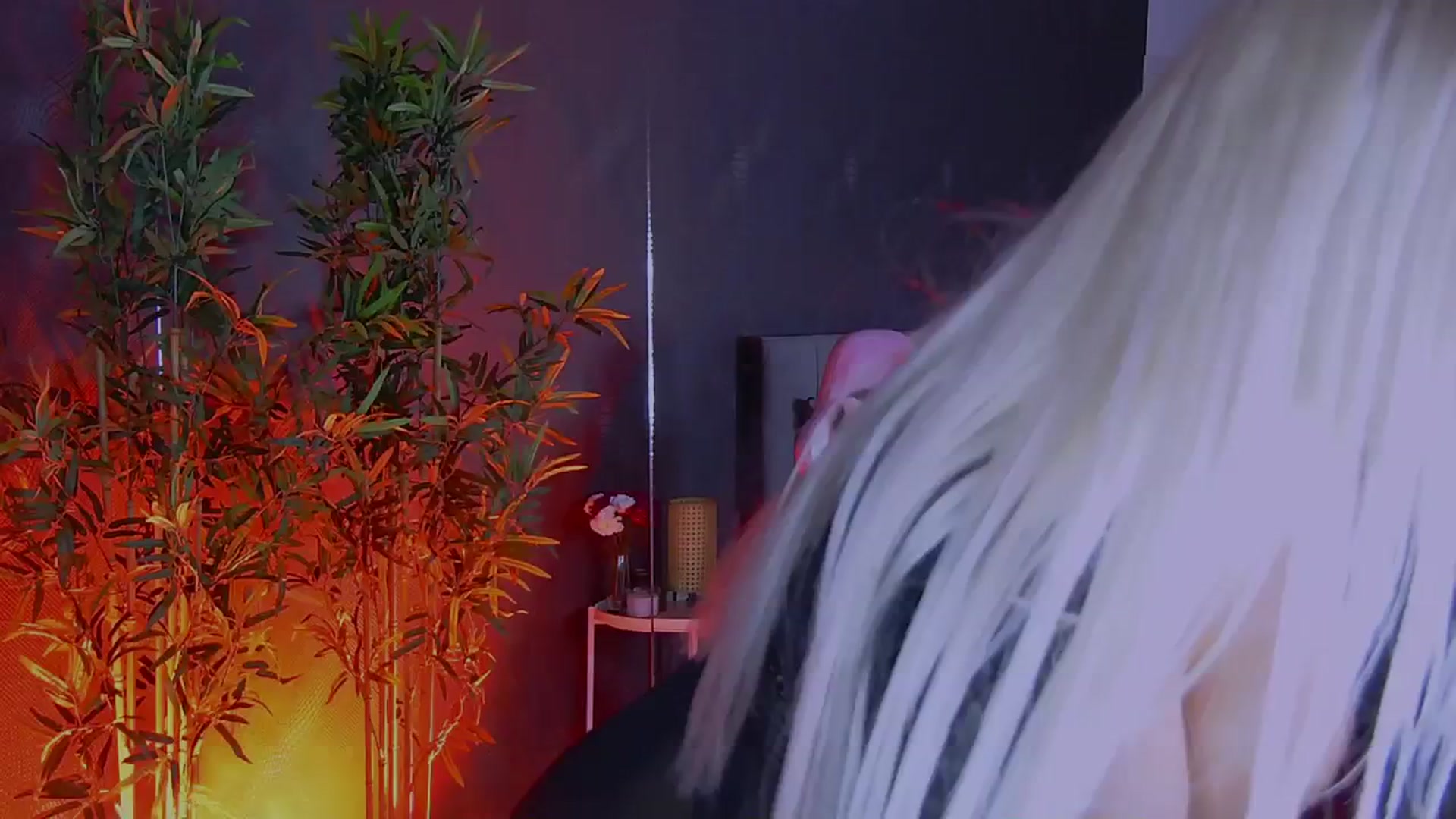 Gallery image thumbnail from Shayblonde's myfreecams stream on, 01/05/2025, 02:41 image 1 of 20