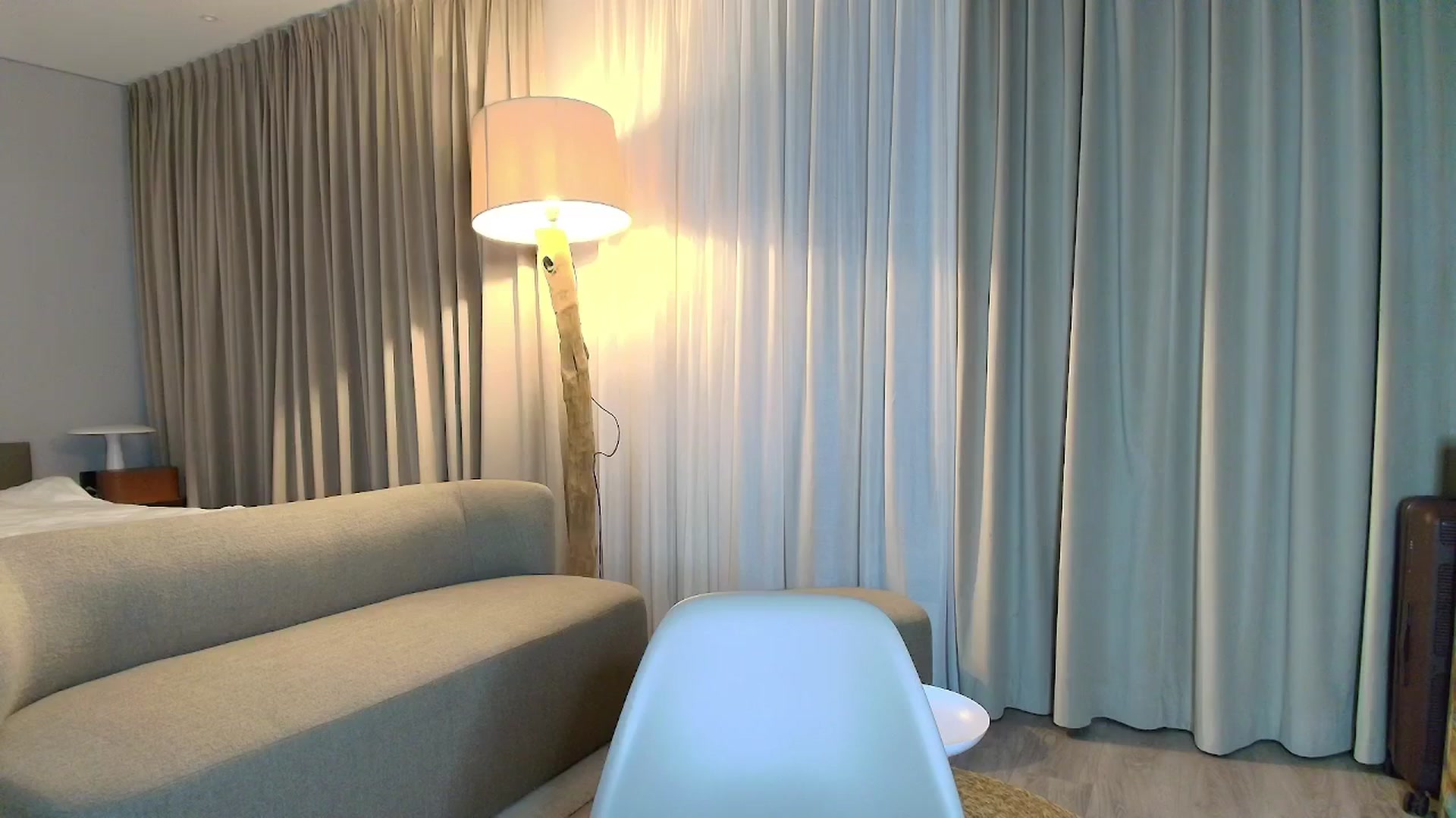 Gallery image thumbnail from Shayblonde's myfreecams stream on, 11/22/2025, 23:17 image 16 of 20