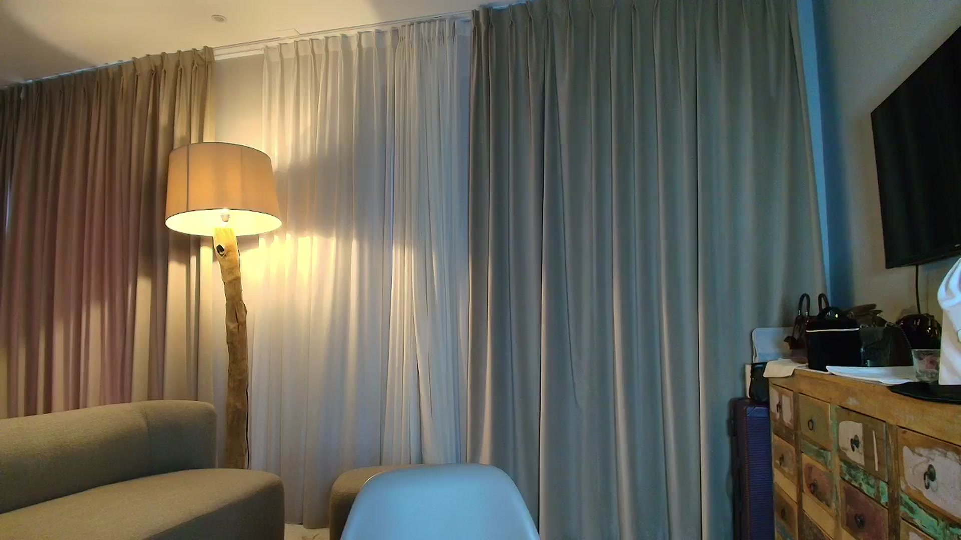Gallery image thumbnail from Shayblonde's myfreecams stream on, 12/29/2025, 08:53 image 1 of 20