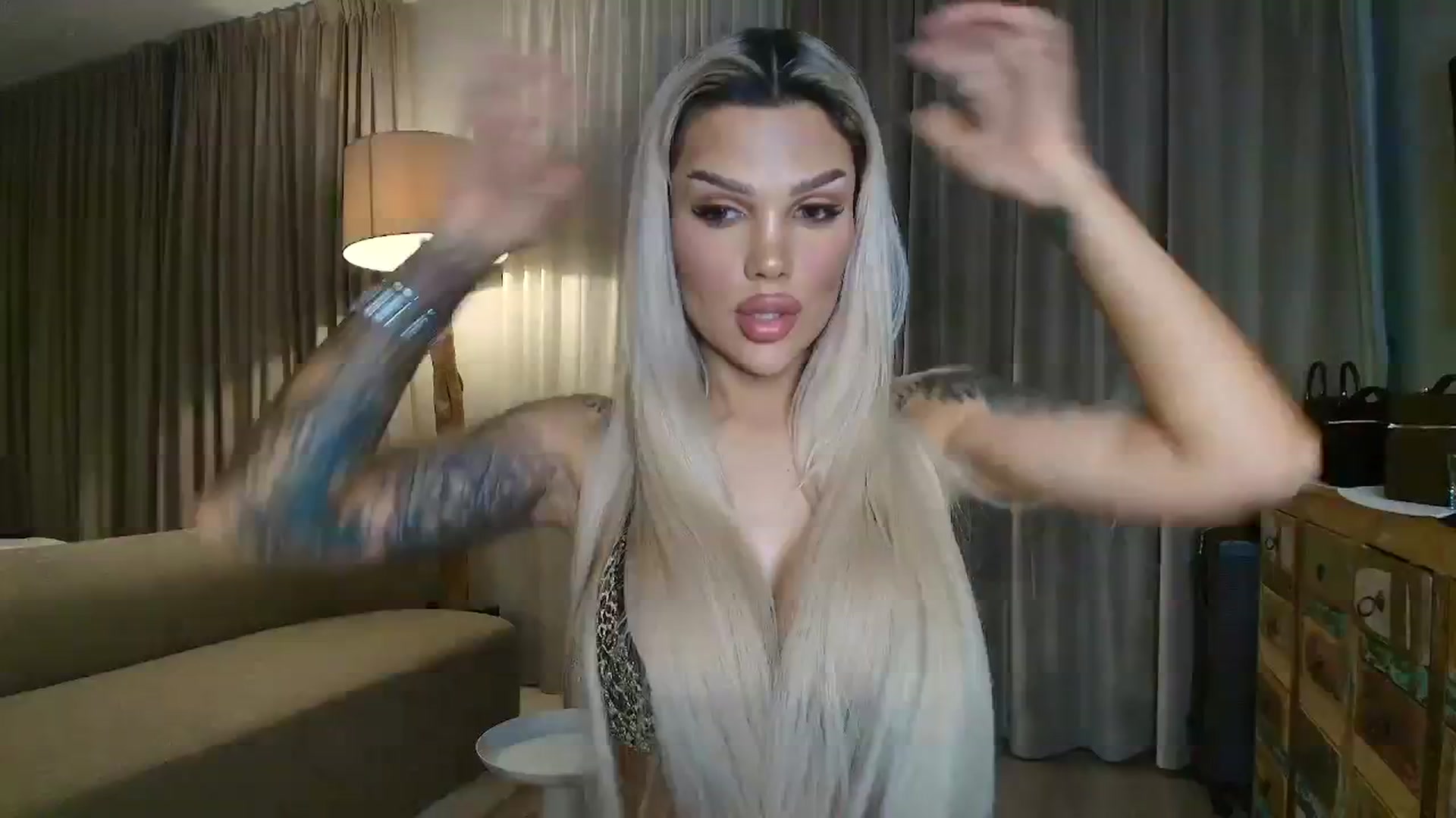 Gallery image thumbnail from Shayblonde's myfreecams stream on, 01/11/2026, 24:05 image 1 of 20