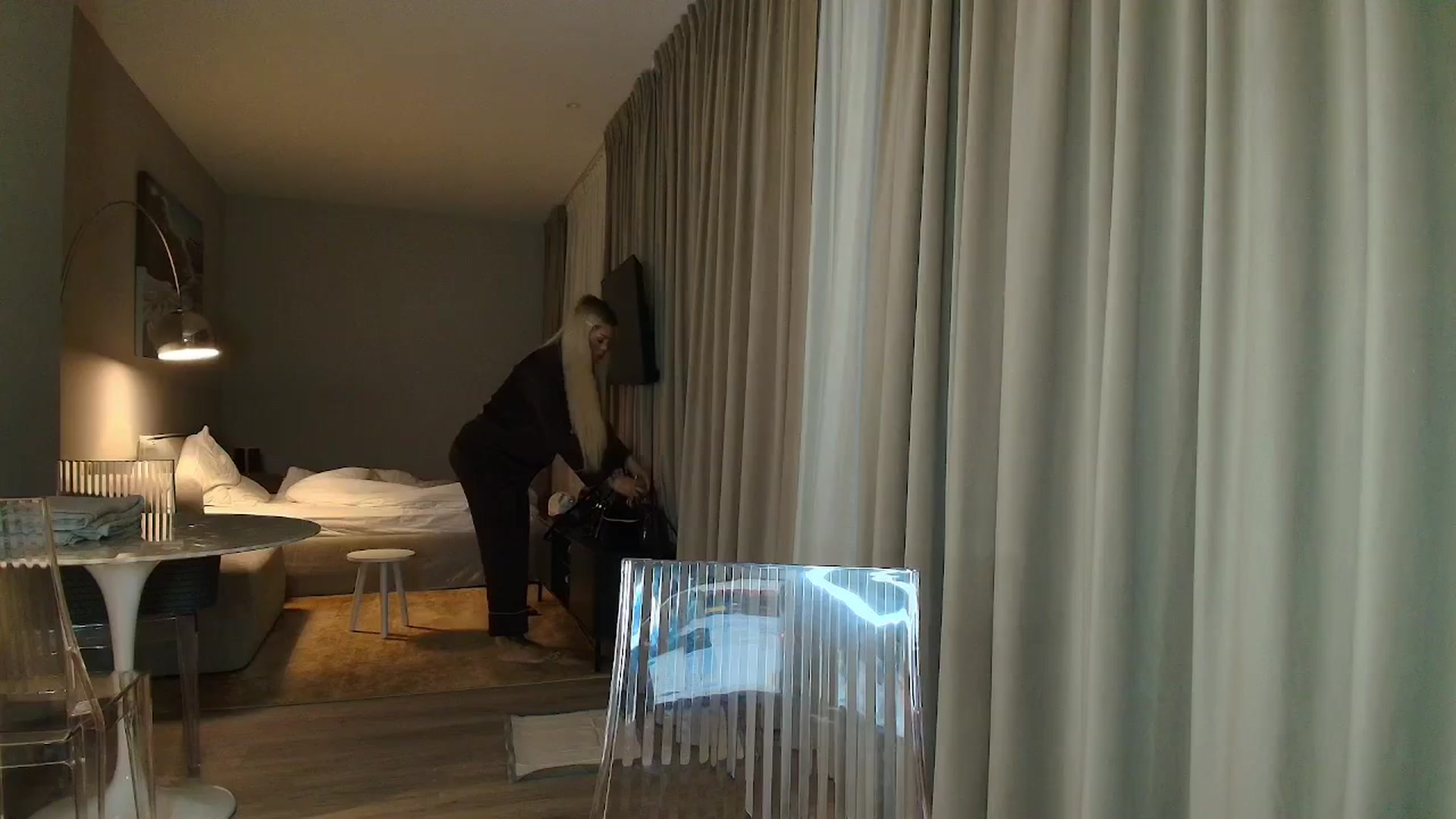 Gallery image thumbnail from Shayblonde's myfreecams stream on, 01/21/2026, 19:25 image 7 of 20