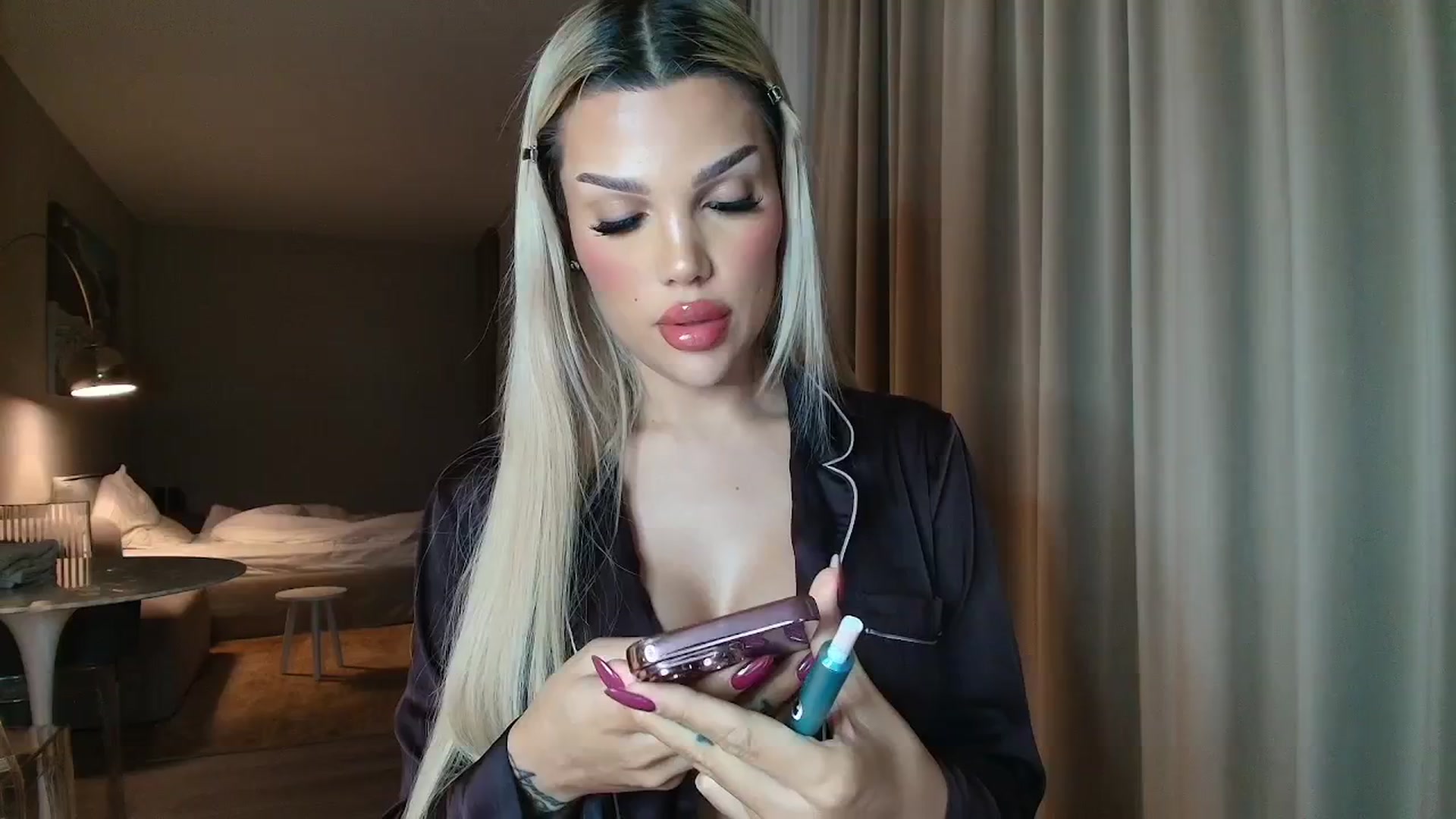 Gallery image thumbnail from Shayblonde's myfreecams stream on, 01/21/2026, 19:25 image 10 of 20