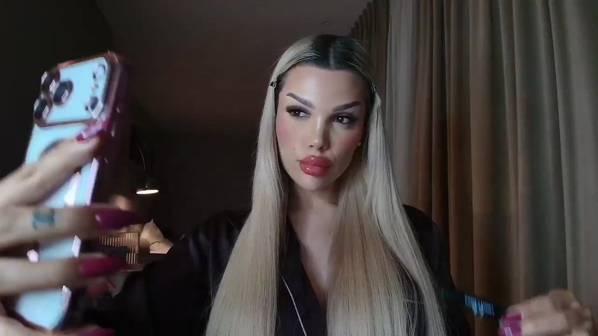 Gallery image thumbnail from Shayblonde's myfreecams stream on, 01/21/2026, 19:25 image 3 of 20