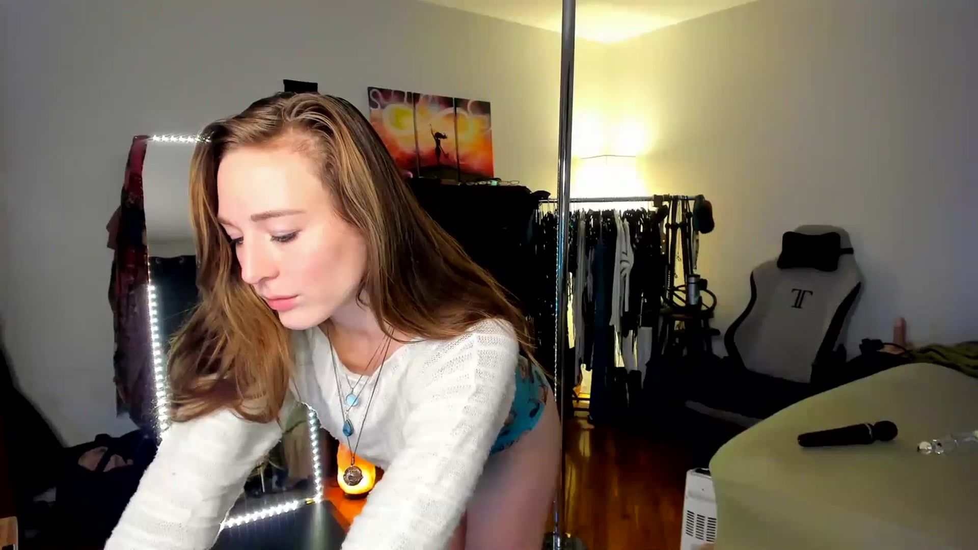 Gallery image thumbnail from She_is_Sam's myfreecams stream on, 01/09/2024, 20:27 image 1 of 20