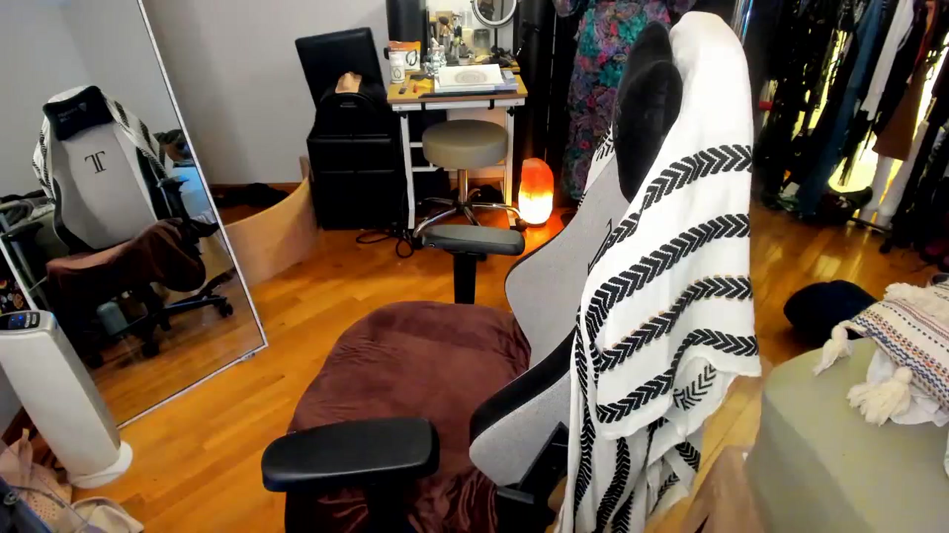 Gallery image thumbnail from She_is_Sam's myfreecams stream on, 03/09/2024, 08:15 image 19 of 20