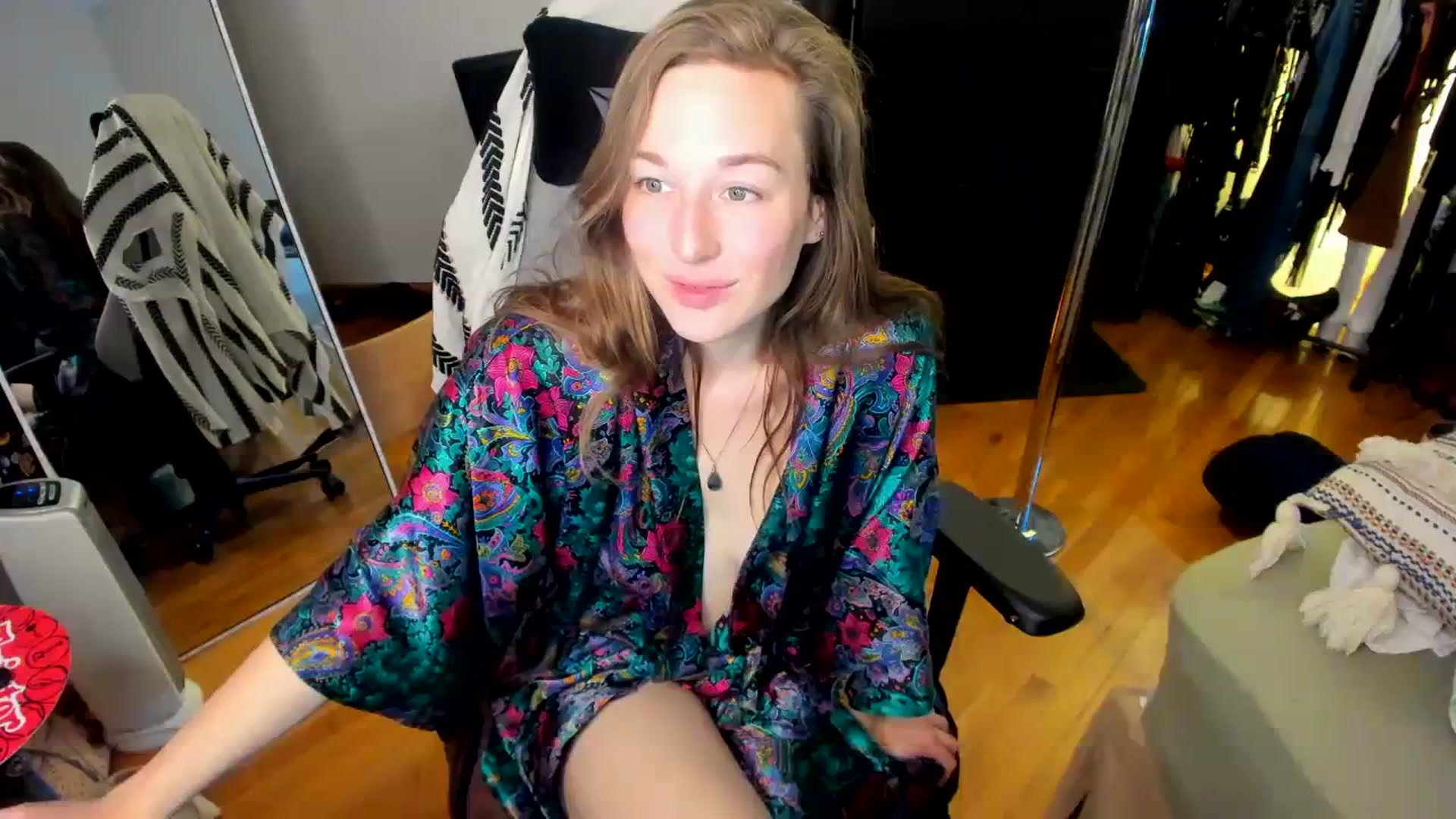 Gallery image thumbnail from She_is_Sam's myfreecams stream on, 03/09/2024, 08:15 image 8 of 20